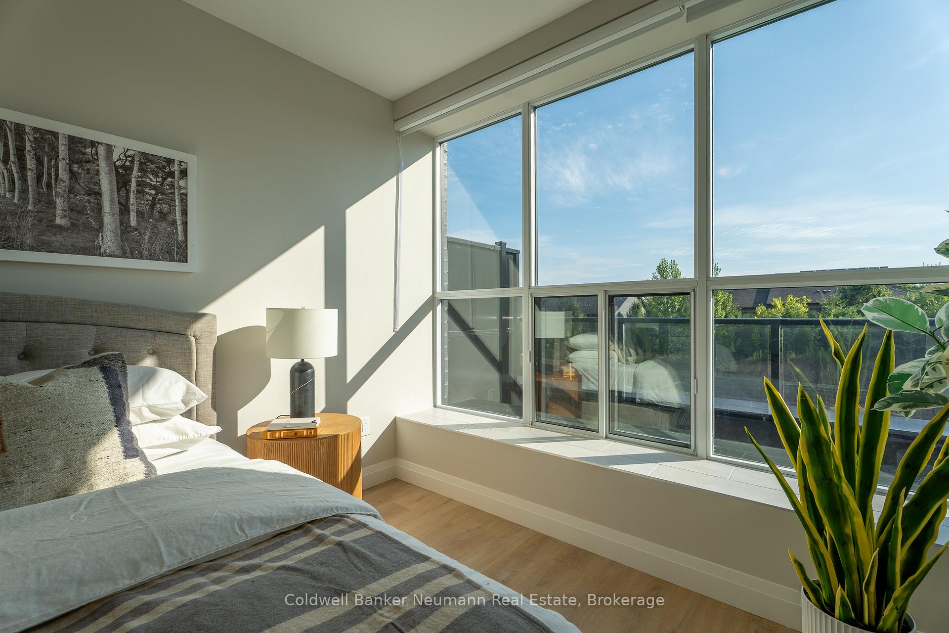 Photo 14 of Unit 216, 1882 Gordon Street, Guelph, Pineridge/Westminster Woods — HOMEH