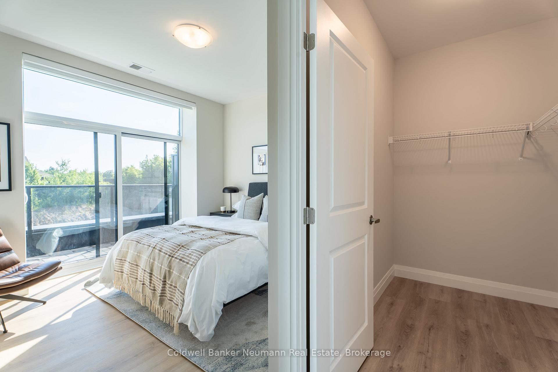 Photo 8 of Unit 215, 1882 Gordon Street, Guelph, Pineridge/Westminster Woods — HOMEH