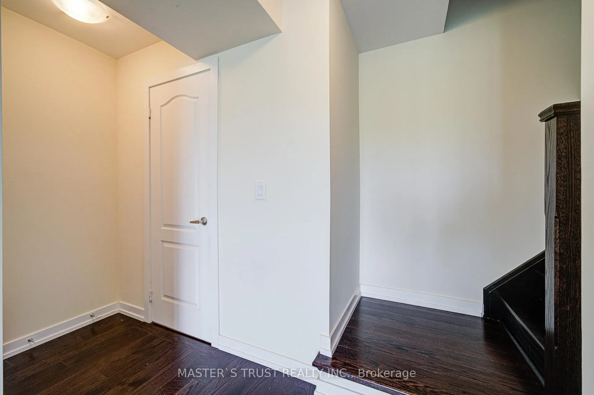 Photo 8 of Unit 507, 30 Dunsheath Way, Markham, Cornell — HOMEH