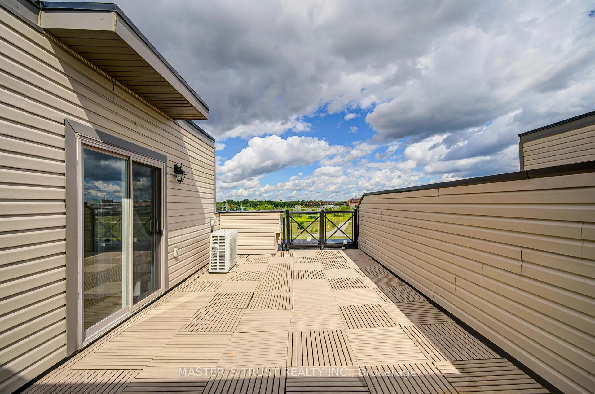 Photo 24 of Unit 507, 30 Dunsheath Way, Markham, Cornell — HOMEH