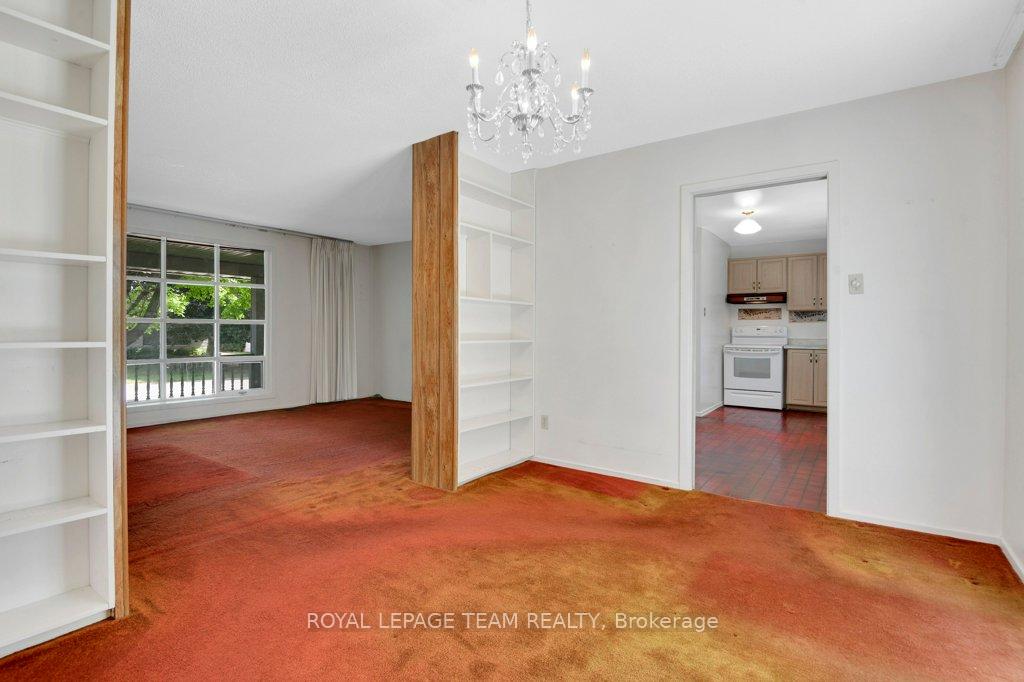 Photo 18 of 16 Keewatin Crescent, Ottawa, Borden Farm/Stewart Farm/Carleton Heights/Parkwood Hills — HOMEH