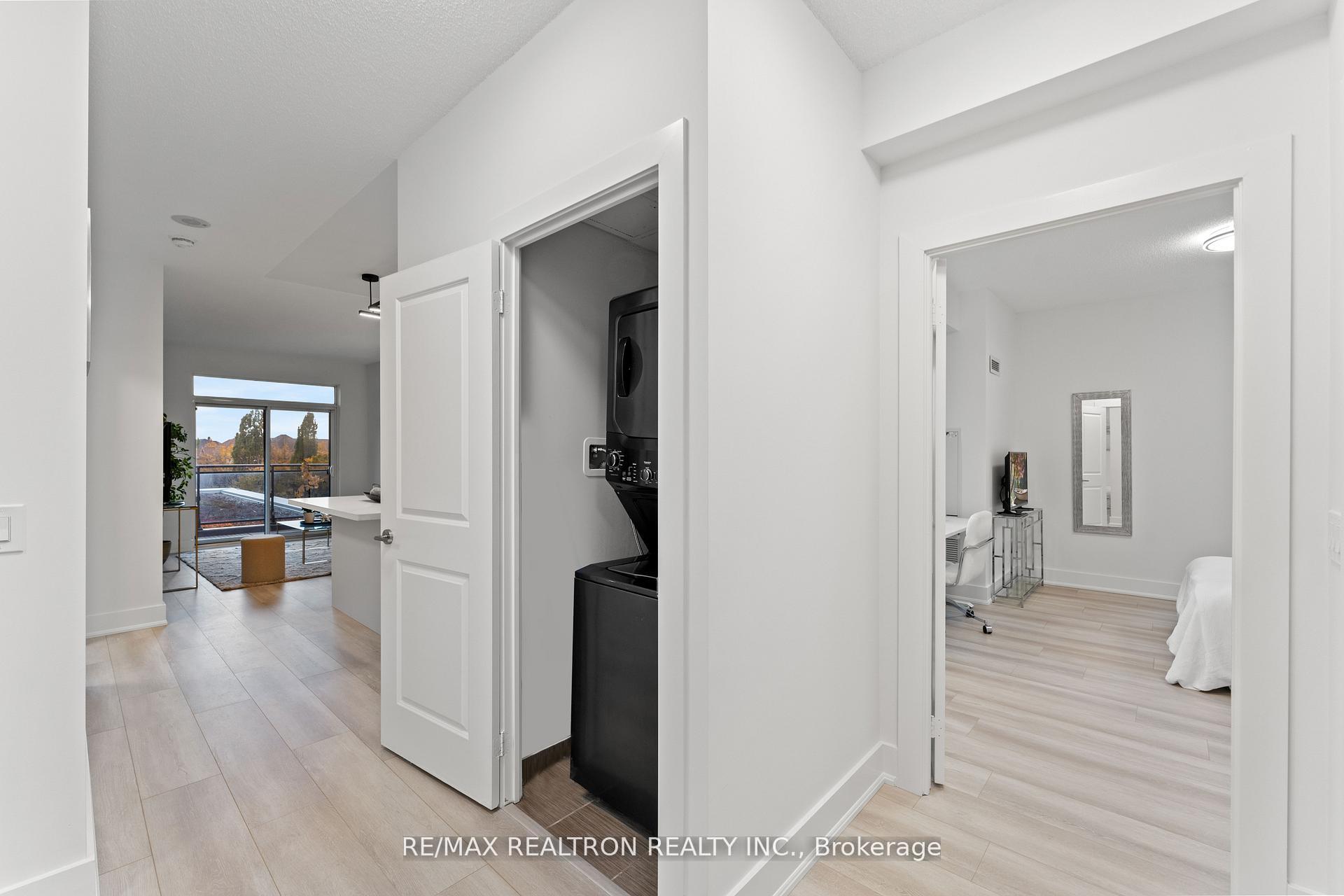 Photo 5 of Unit 229, 7900 Bathurst Street, Vaughan, Beverley Glen — HOMEH