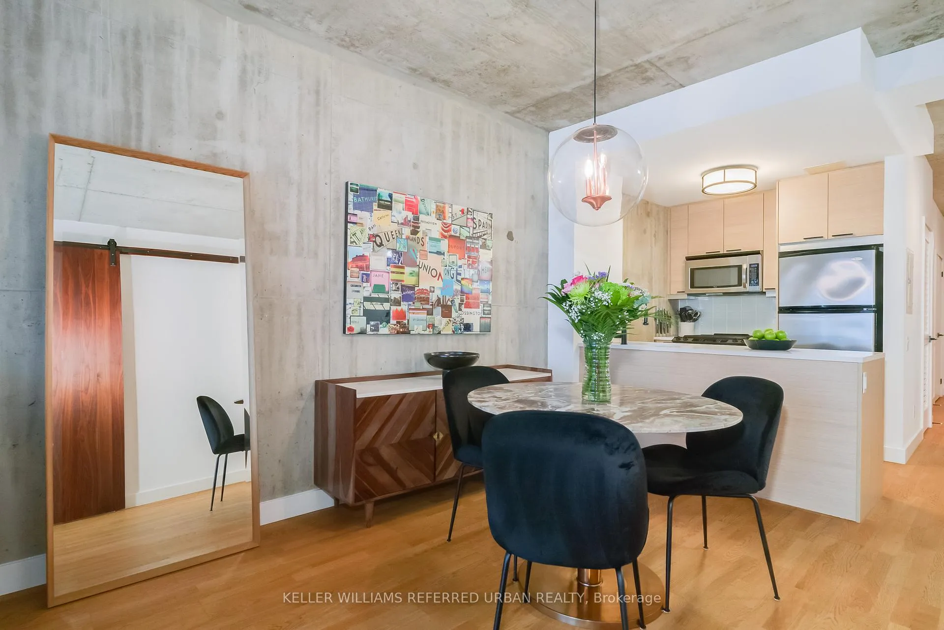 Photo 5 of Unit 614, 138 Princess Street, Toronto, Moss Park — HOMEH