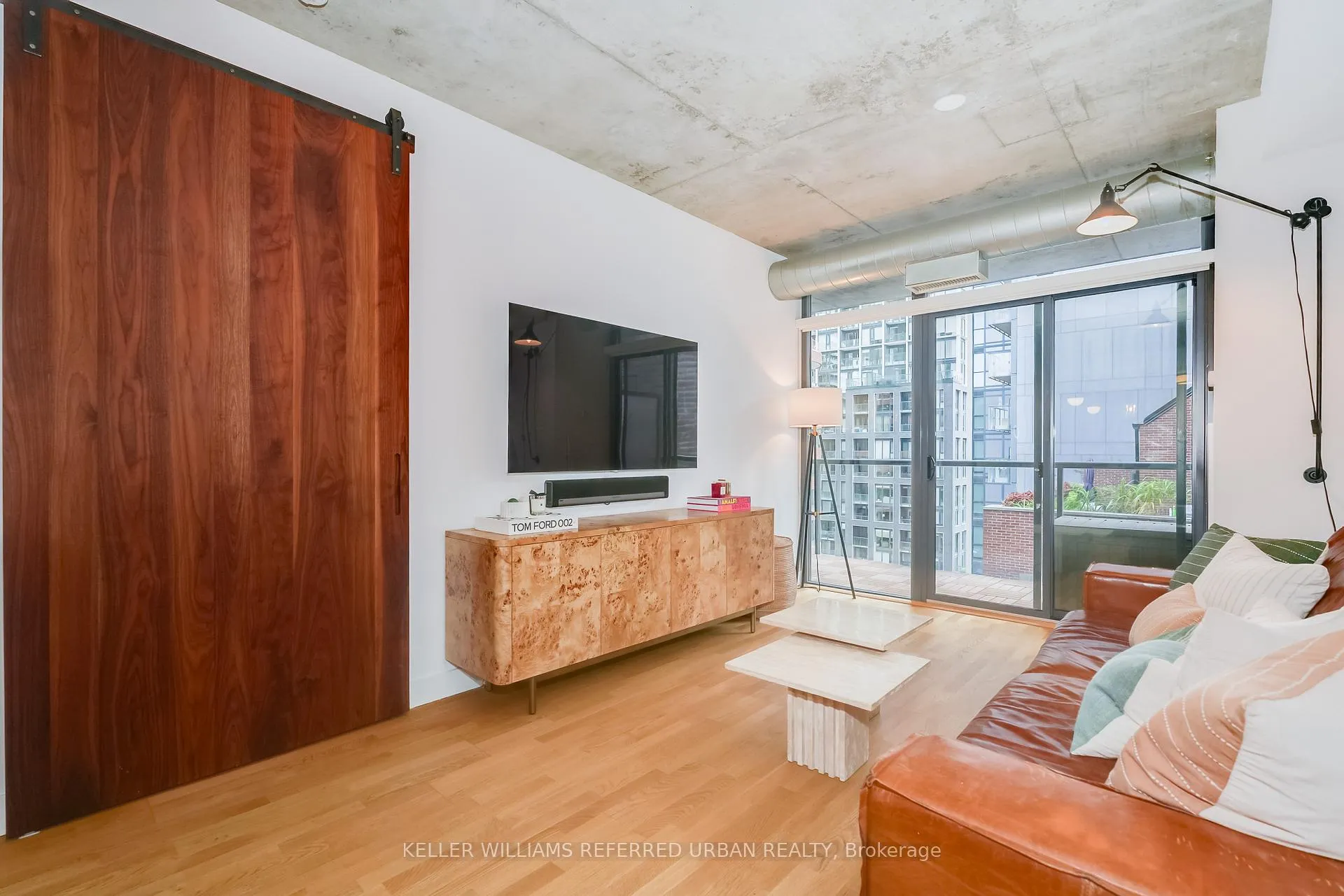 Photo 9 of Unit 614, 138 Princess Street, Toronto, Moss Park — HOMEH