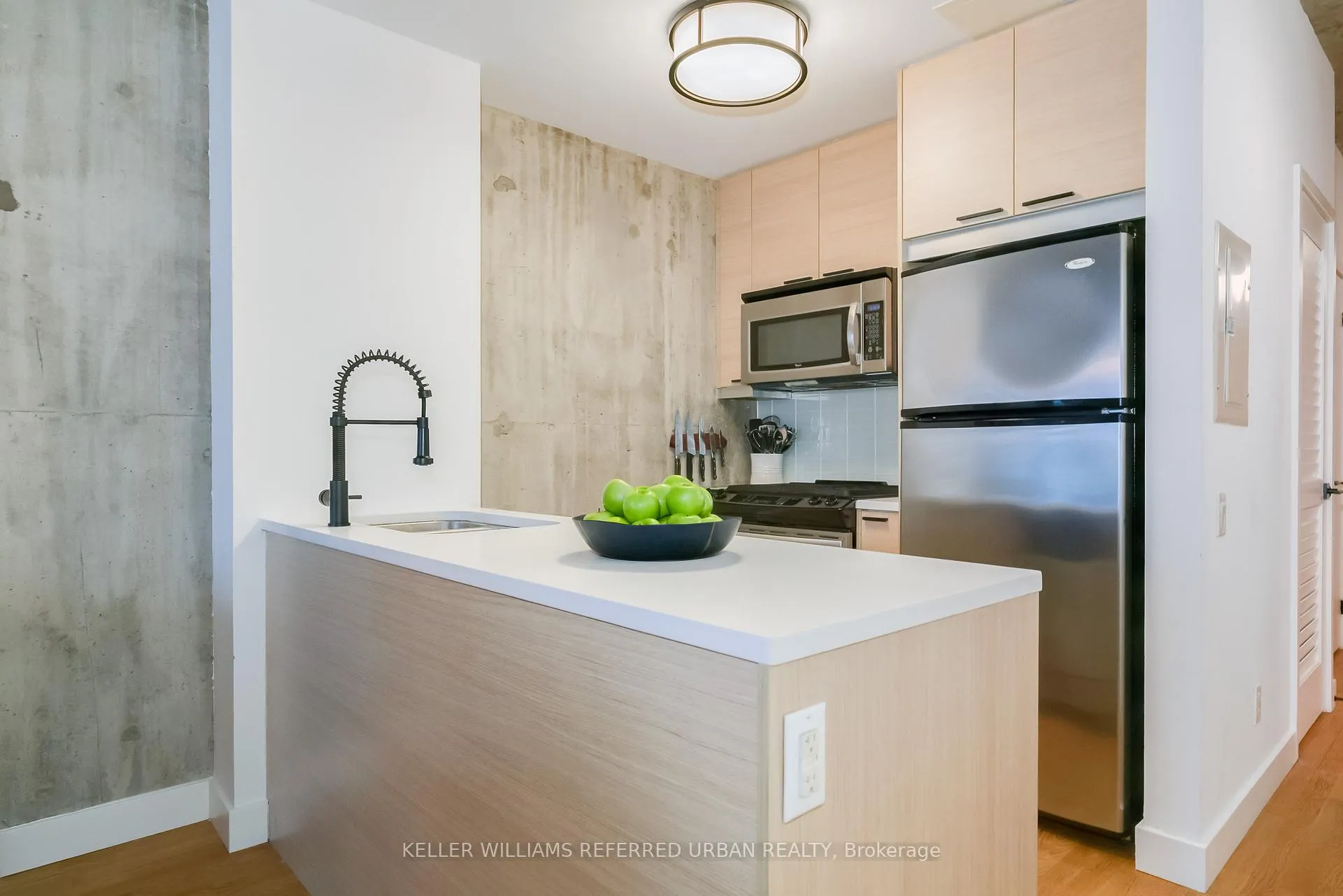 Photo 11 of Unit 614, 138 Princess Street, Toronto, Moss Park — HOMEH