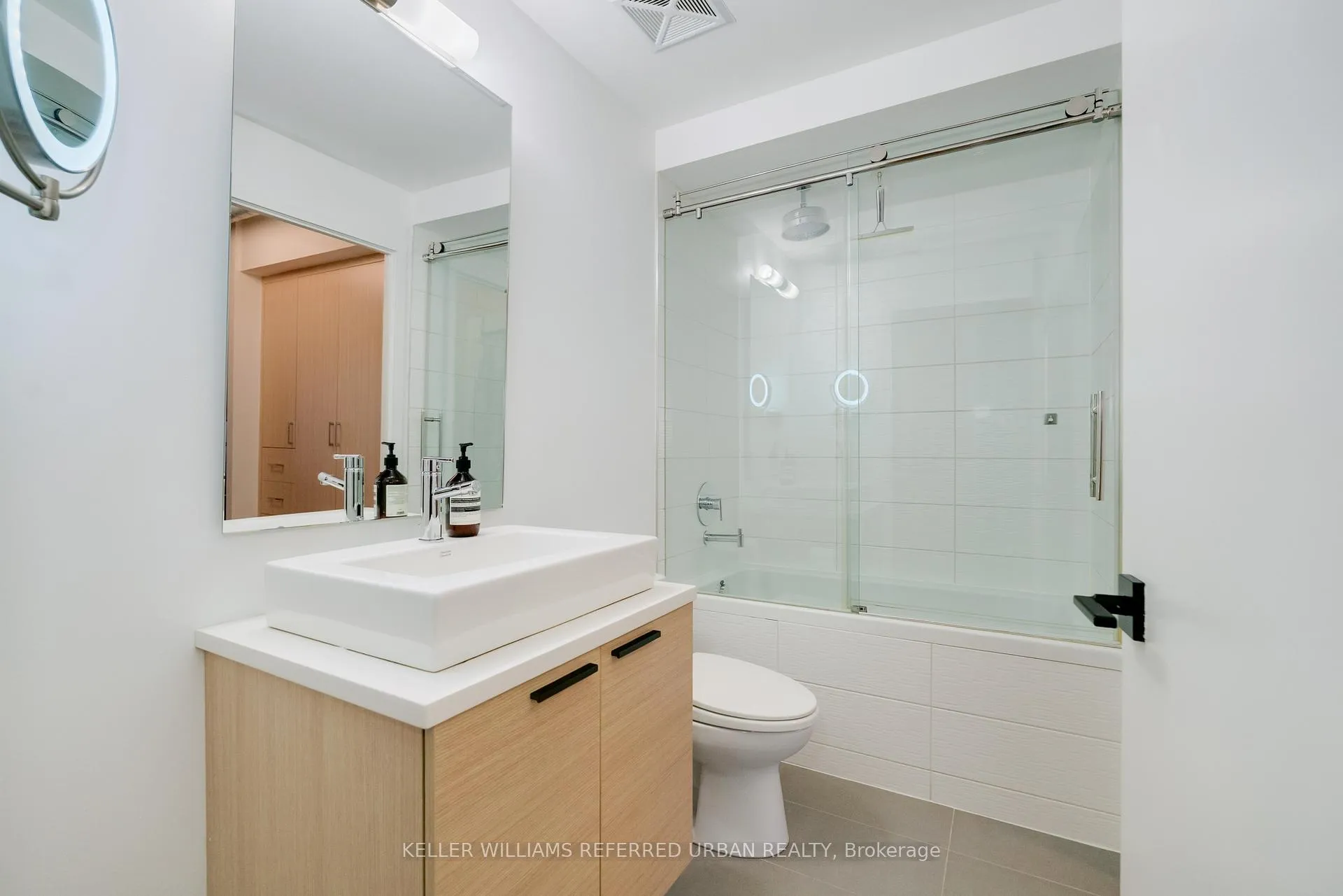 Photo 21 of Unit 614, 138 Princess Street, Toronto, Moss Park — HOMEH