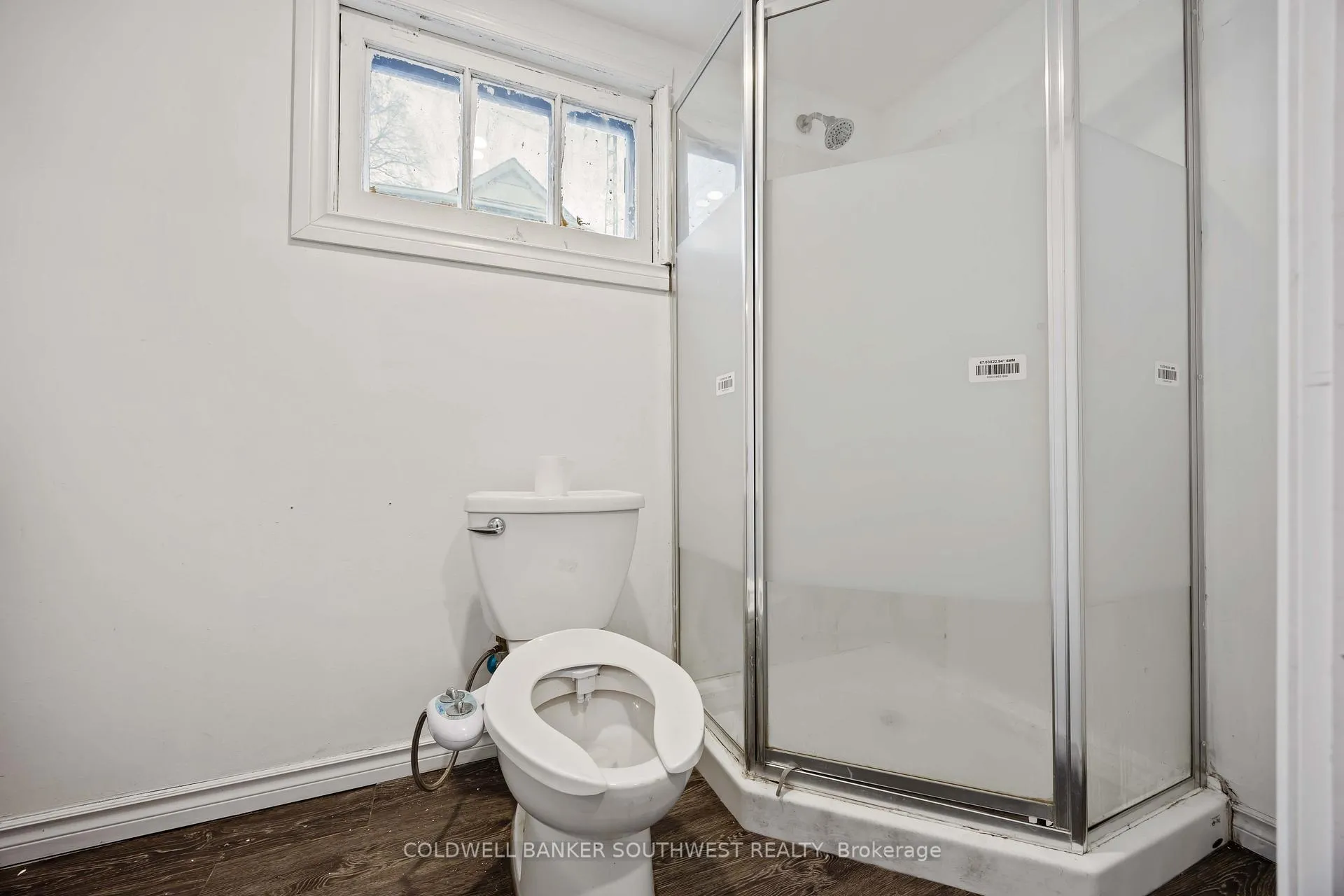 Photo 23 of 478 Indian Road N, Sarnia — HOMEH