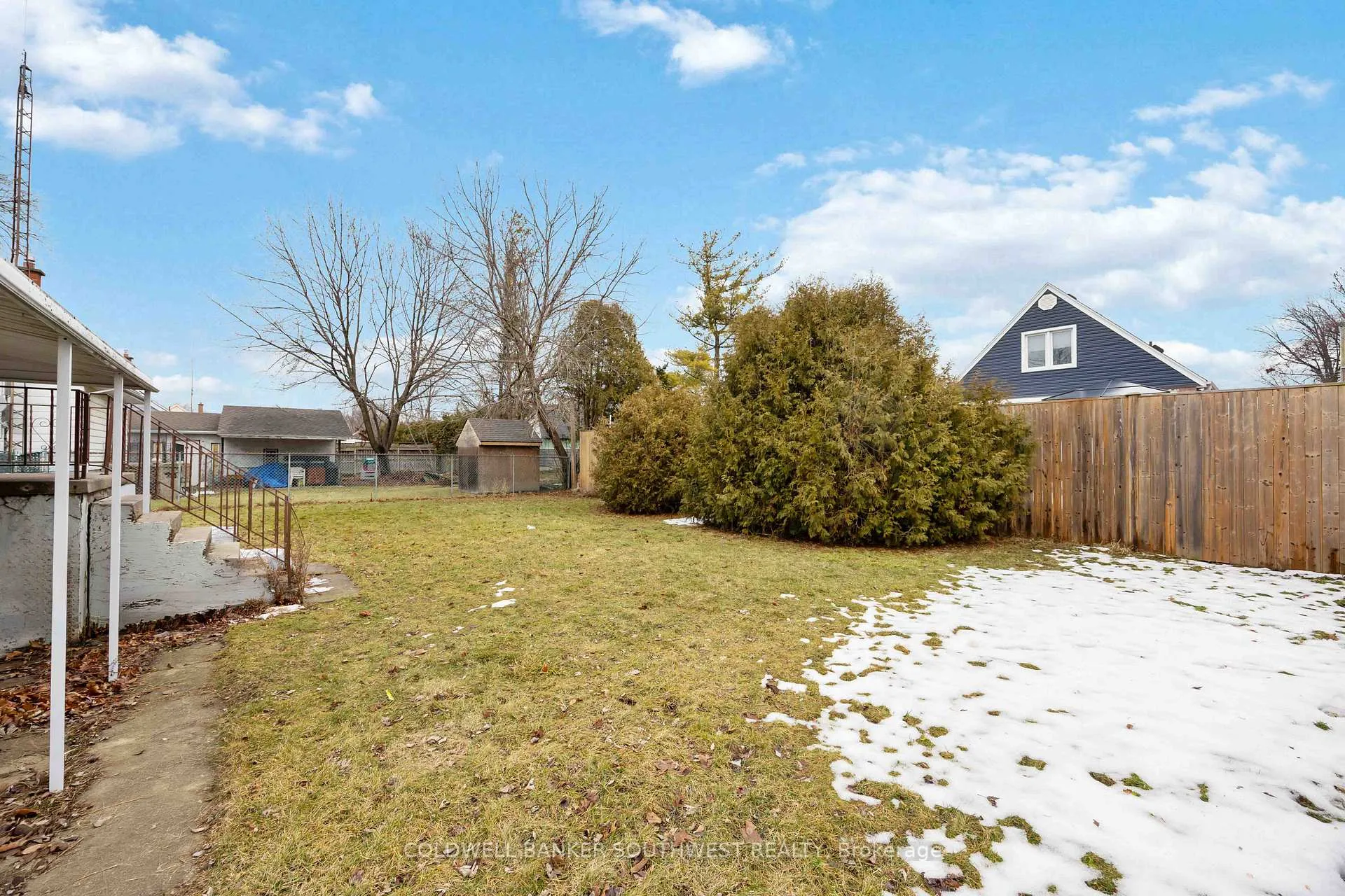 Photo 29 of 478 Indian Road N, Sarnia — HOMEH