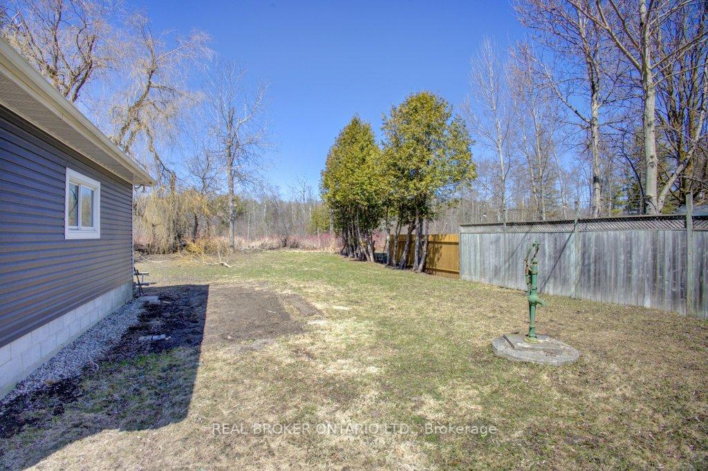 Photo 34 of 9488 Wellington 124 Road, Erin, Rural Erin — HOMEH