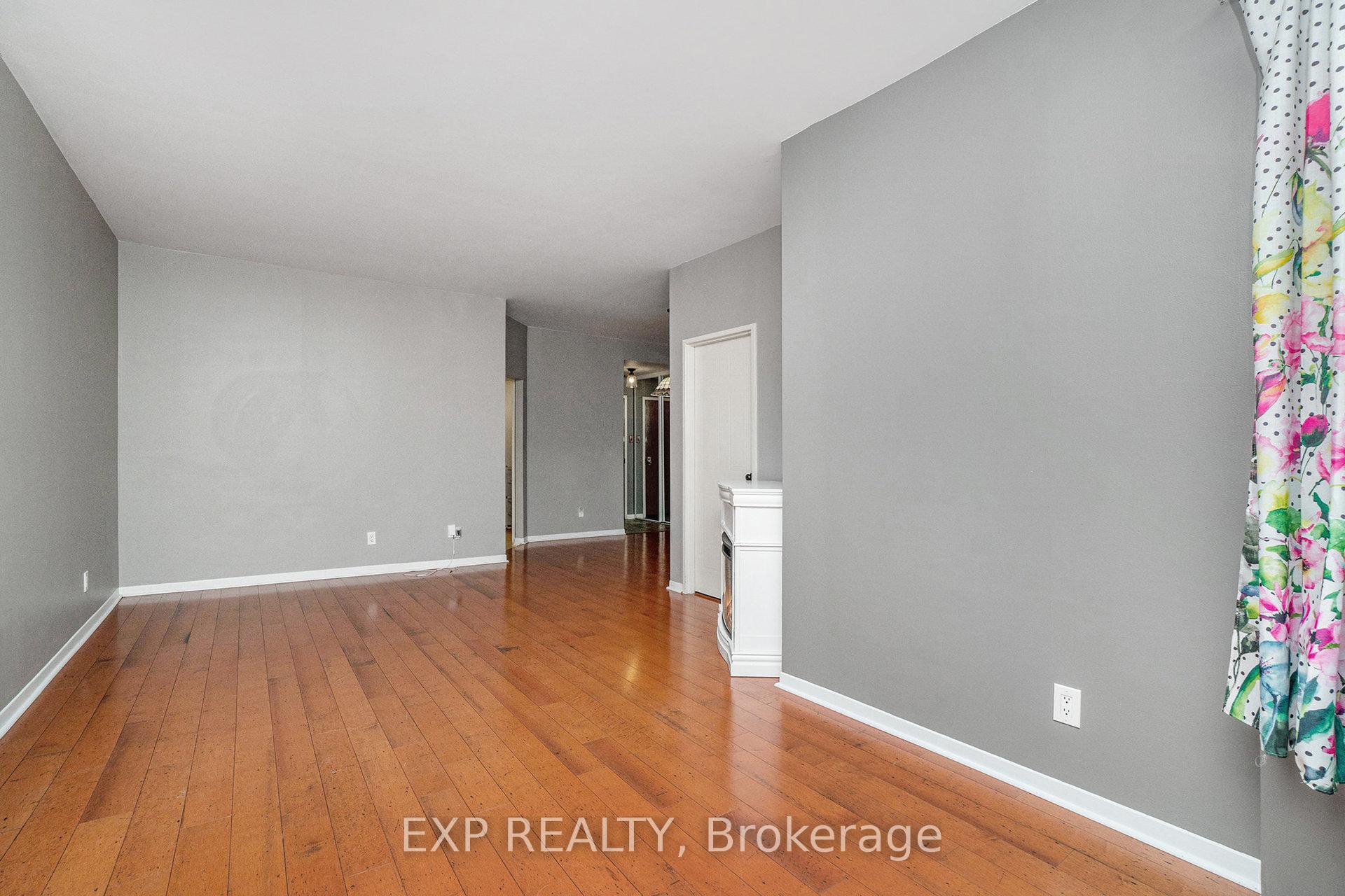 Photo 9 of Unit 107, 80 Sandcastle Drive, Ottawa, Leslie Park — HOMEH