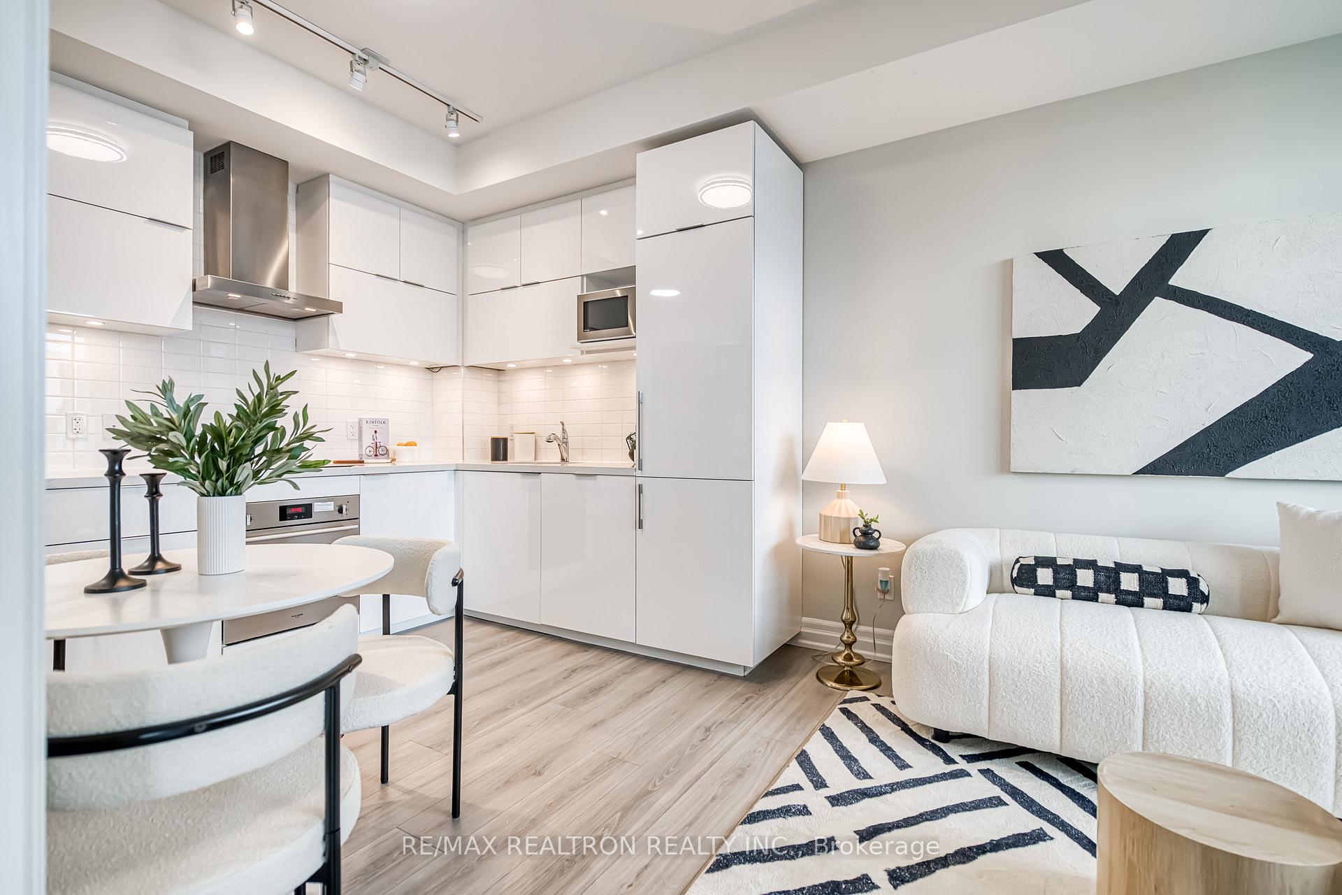 Photo 23 of Unit B716, 8 Rouge Valley Drive W, Markham, Unionville — HOMEH