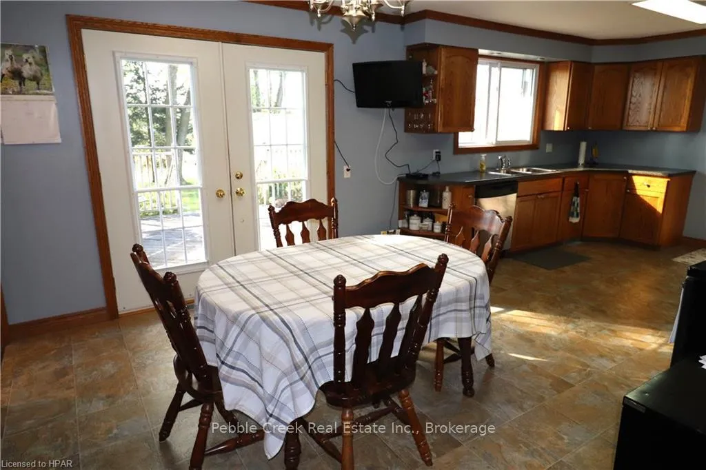 Photo 7 of 79807 Orchard Line, Central Huron, Goderich — HOMEH