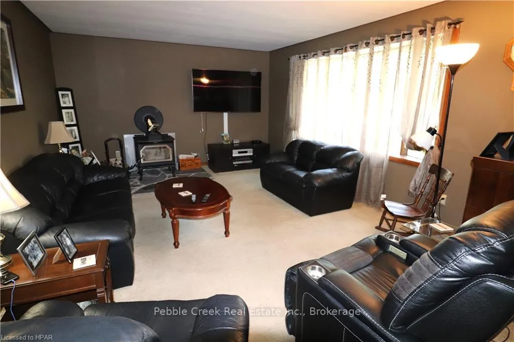 Photo 8 of 79807 Orchard Line, Central Huron, Goderich — HOMEH