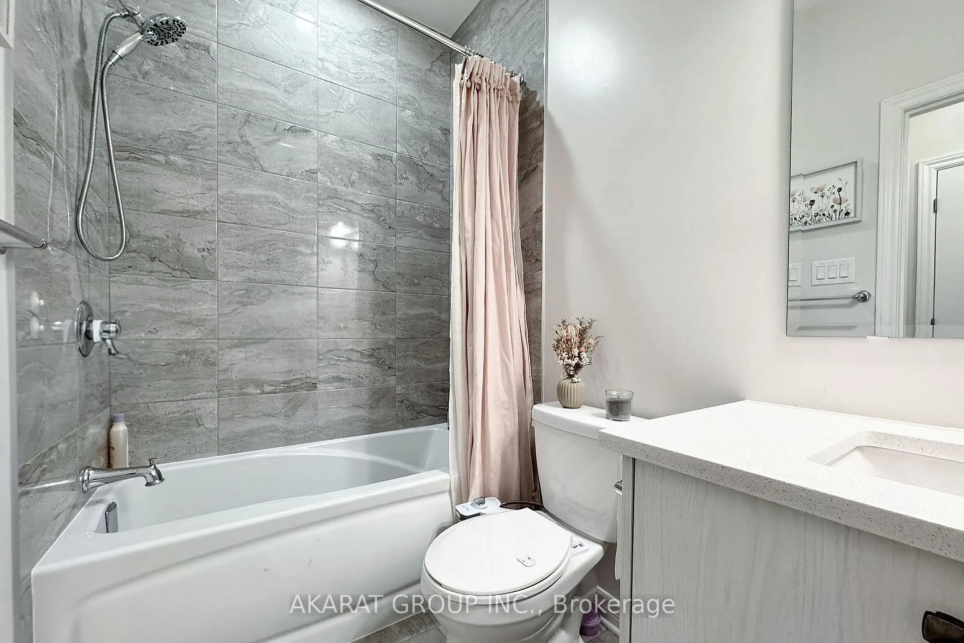 Photo 23 of G-725 Dearborn Private, Ottawa, Blossom Park/Kemp Park/Findlay Creek — HOMEH