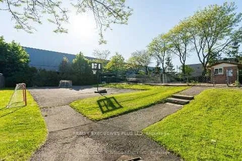 Photo 25 of Unit 76, 1330 Trowbridge Drive, Oshawa, Centennial — HOMEH