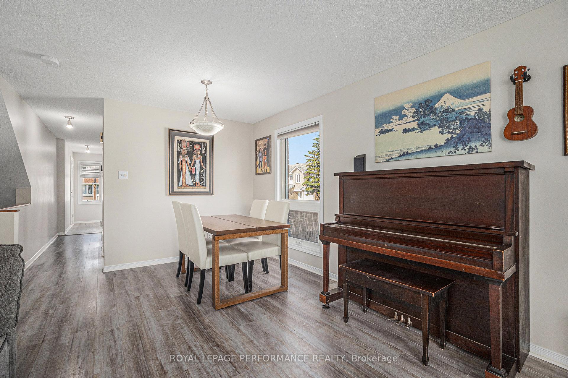 Photo 7 of 6074 Red Willow Drive, Ottawa, Chapel Hill — HOMEH