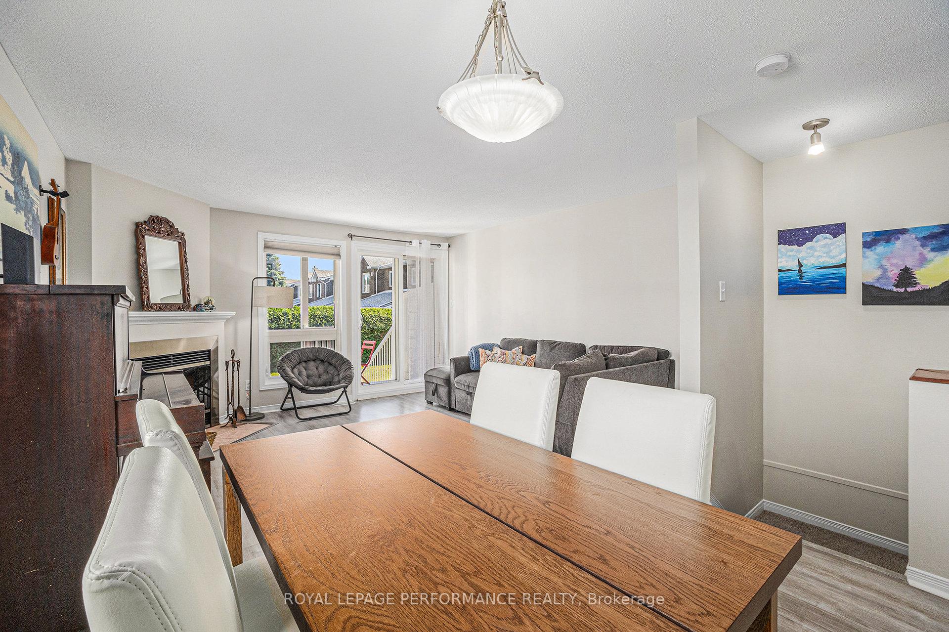 Photo 8 of 6074 Red Willow Drive, Ottawa, Chapel Hill — HOMEH