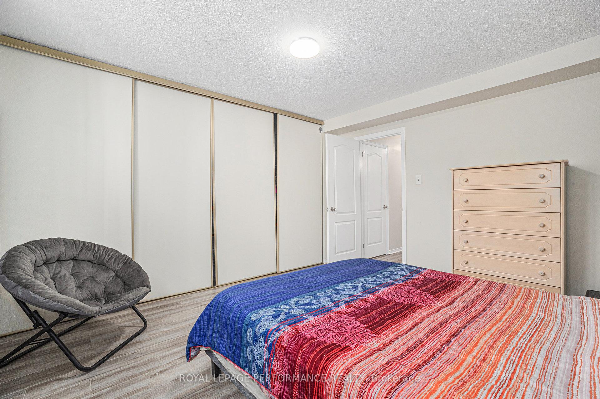 Photo 18 of 6074 Red Willow Drive, Ottawa, Chapel Hill — HOMEH