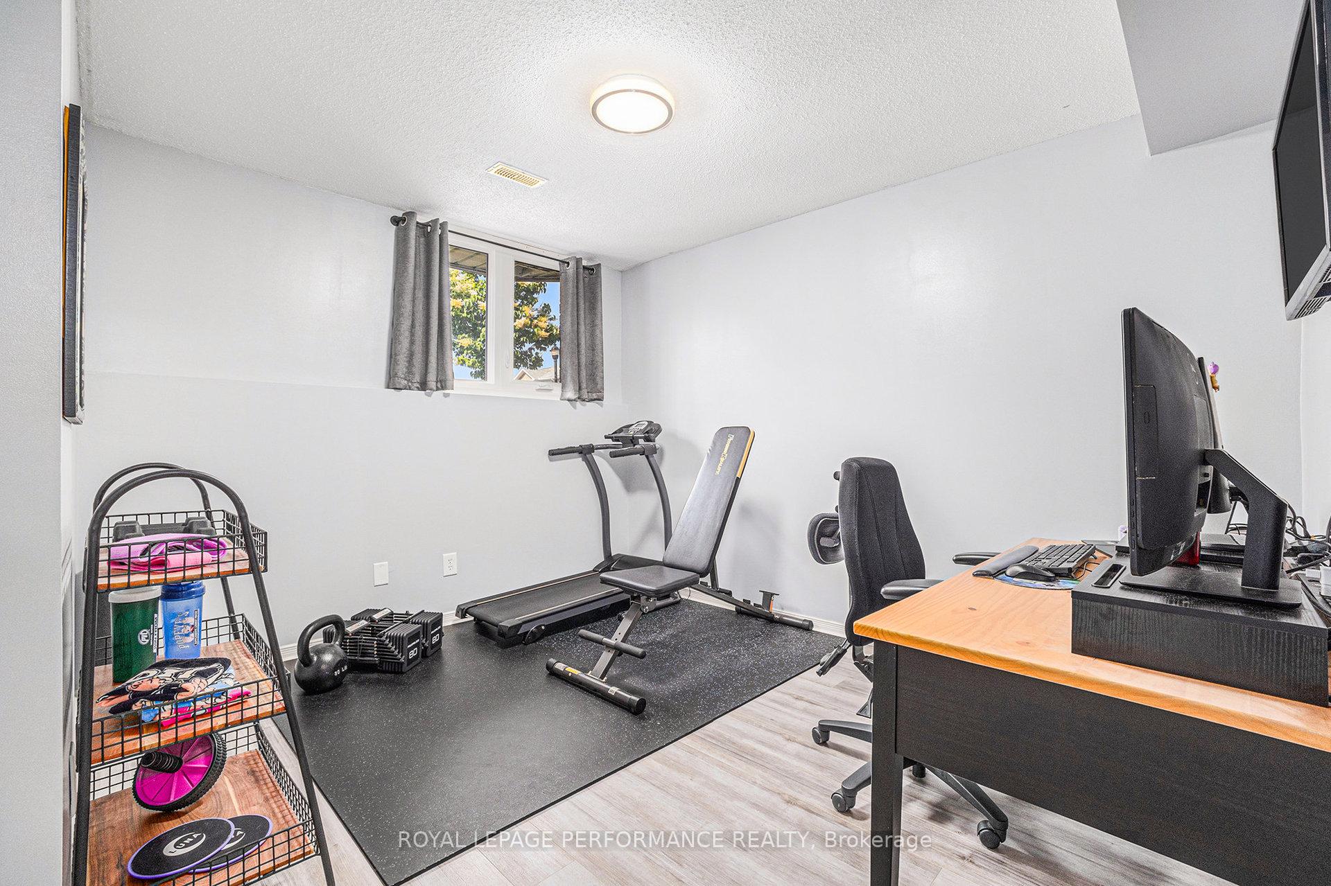 Photo 19 of 6074 Red Willow Drive, Ottawa, Chapel Hill — HOMEH