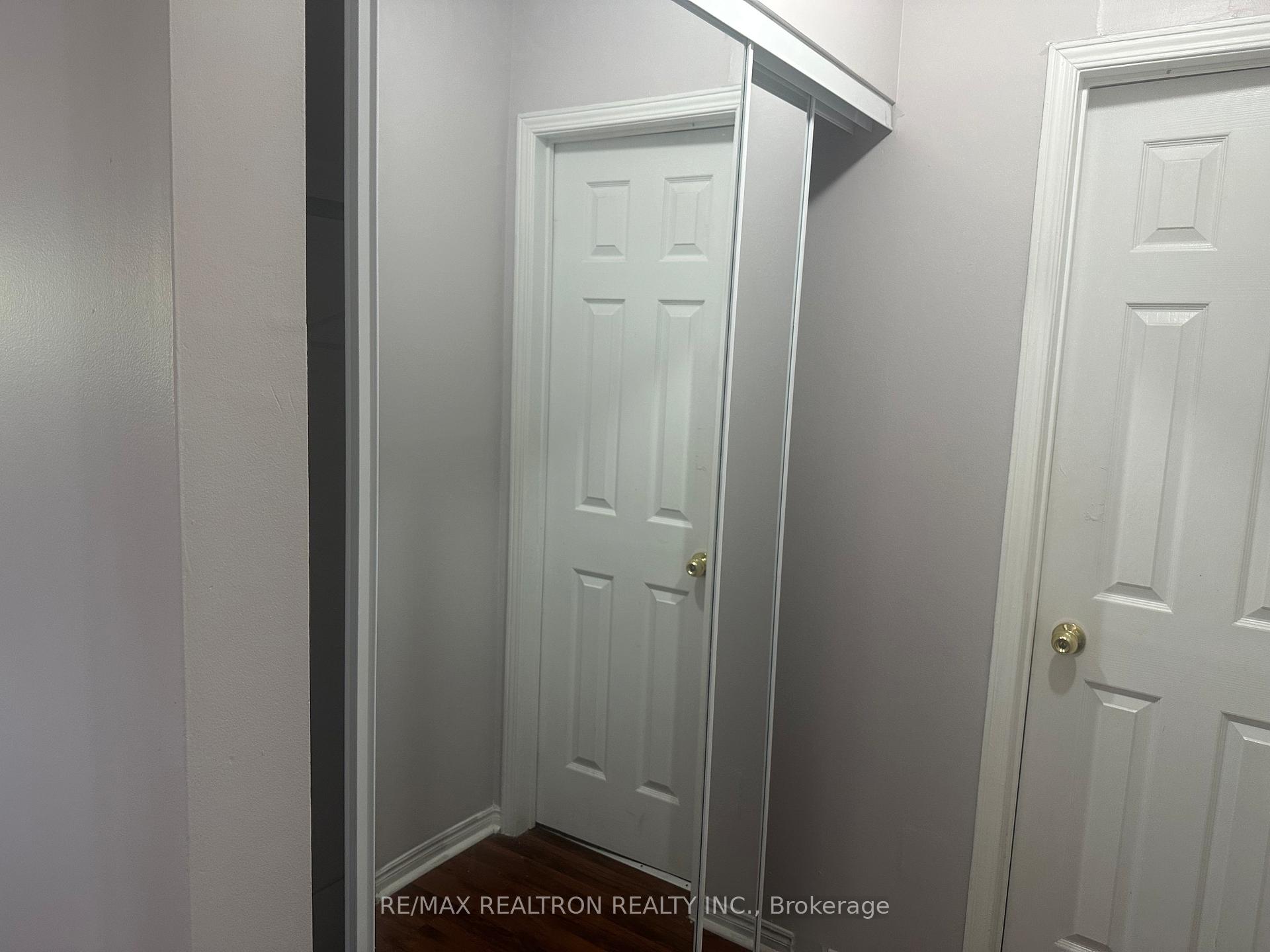 Photo 16 of 346 Hickling Trail, Barrie, Grove East — HOMEH