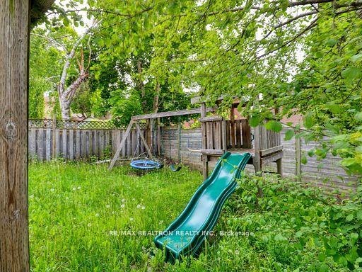 Photo 15 of 346 Hickling Trail, Barrie, Grove East — HOMEH