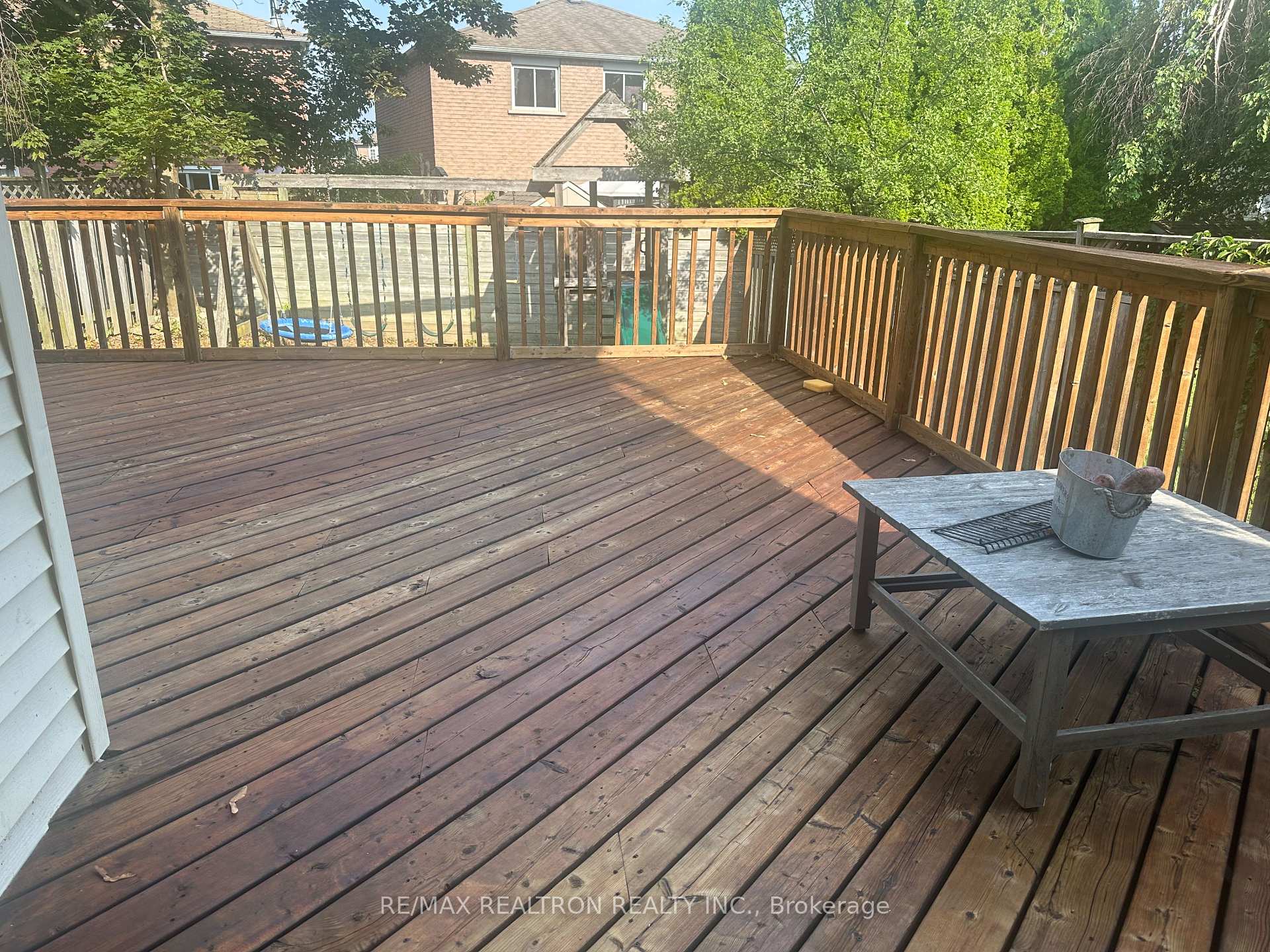 Photo 17 of 346 Hickling Trail, Barrie, Grove East — HOMEH