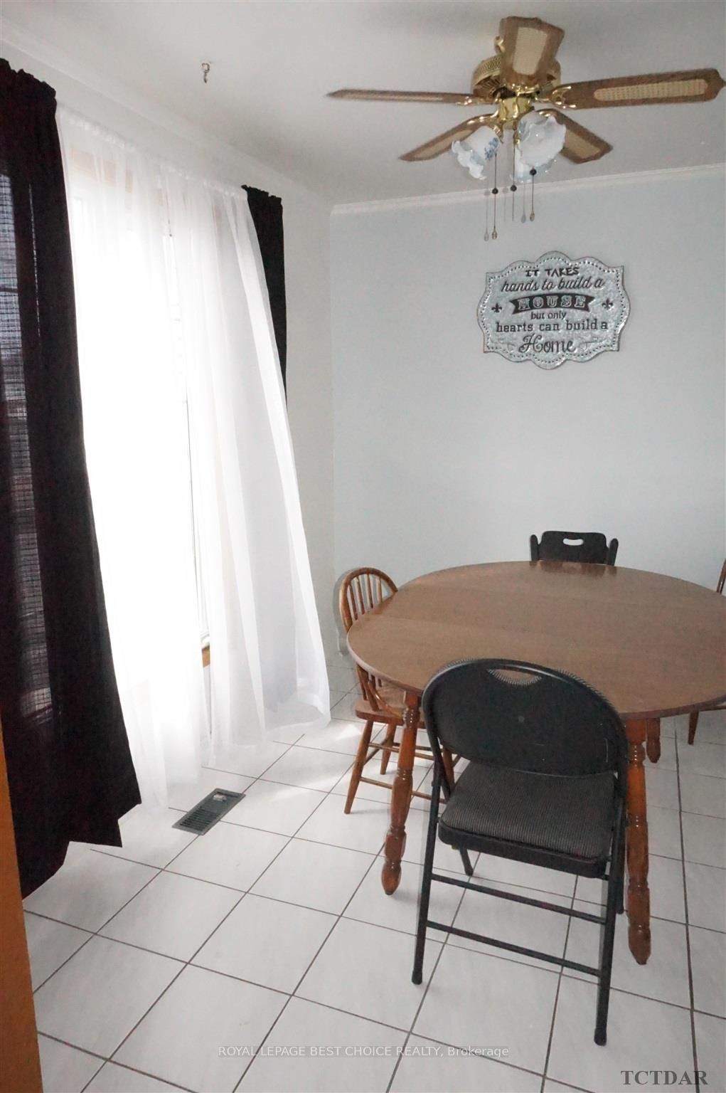 Photo 25 of 102 Lang Street, Cobalt — HOMEH