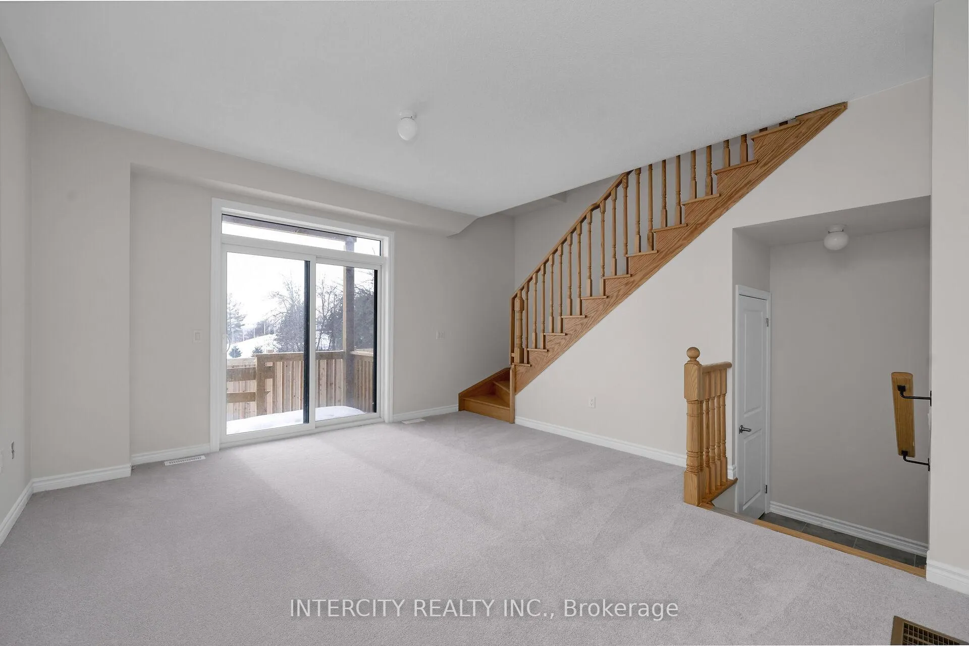 Photo 5 of 79 Divadale Road, Vaughan, Elder Mills — HOMEH
