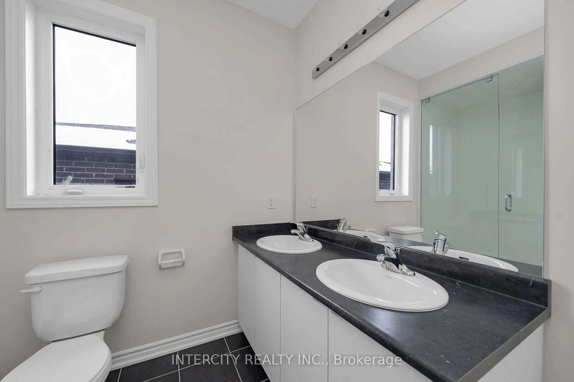 Photo 24 of 79 Divadale Road, Vaughan, Elder Mills — HOMEH