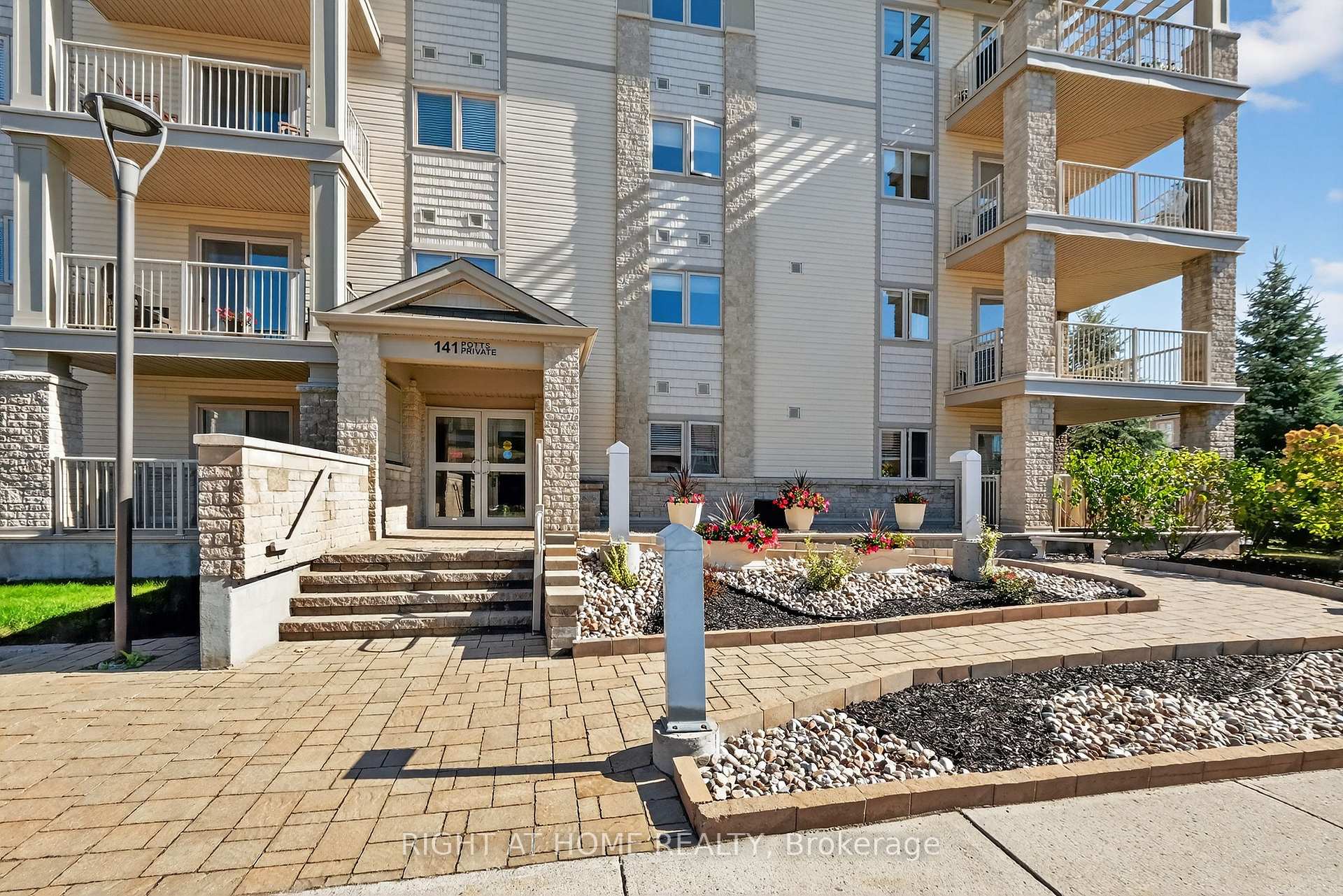 Photo 2 of Unit 306, 141 Potts Private, Ottawa, Notting Hill/Summerside — HOMEH
