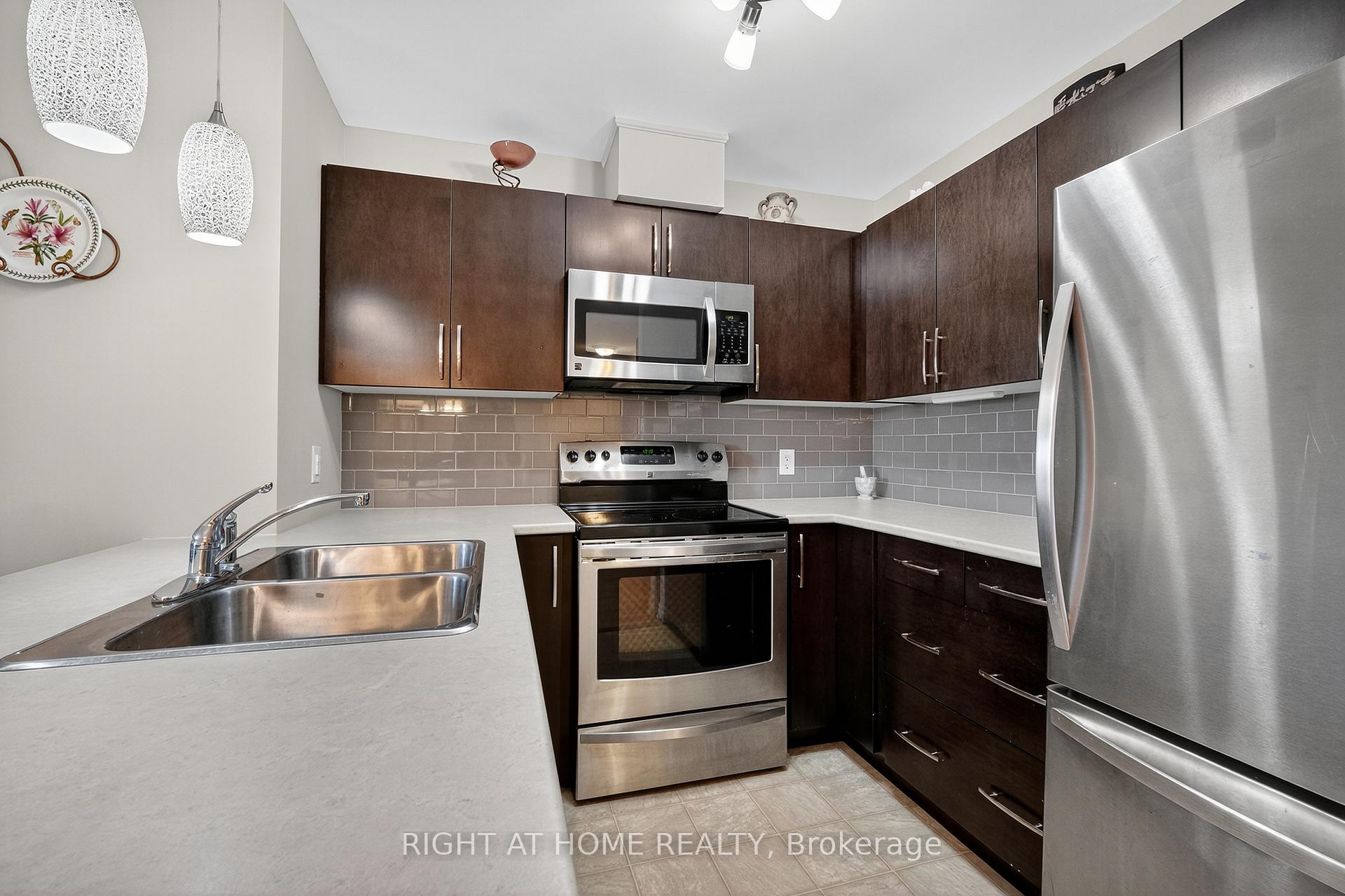 Photo 19 of Unit 306, 141 Potts Private, Ottawa, Notting Hill/Summerside — HOMEH