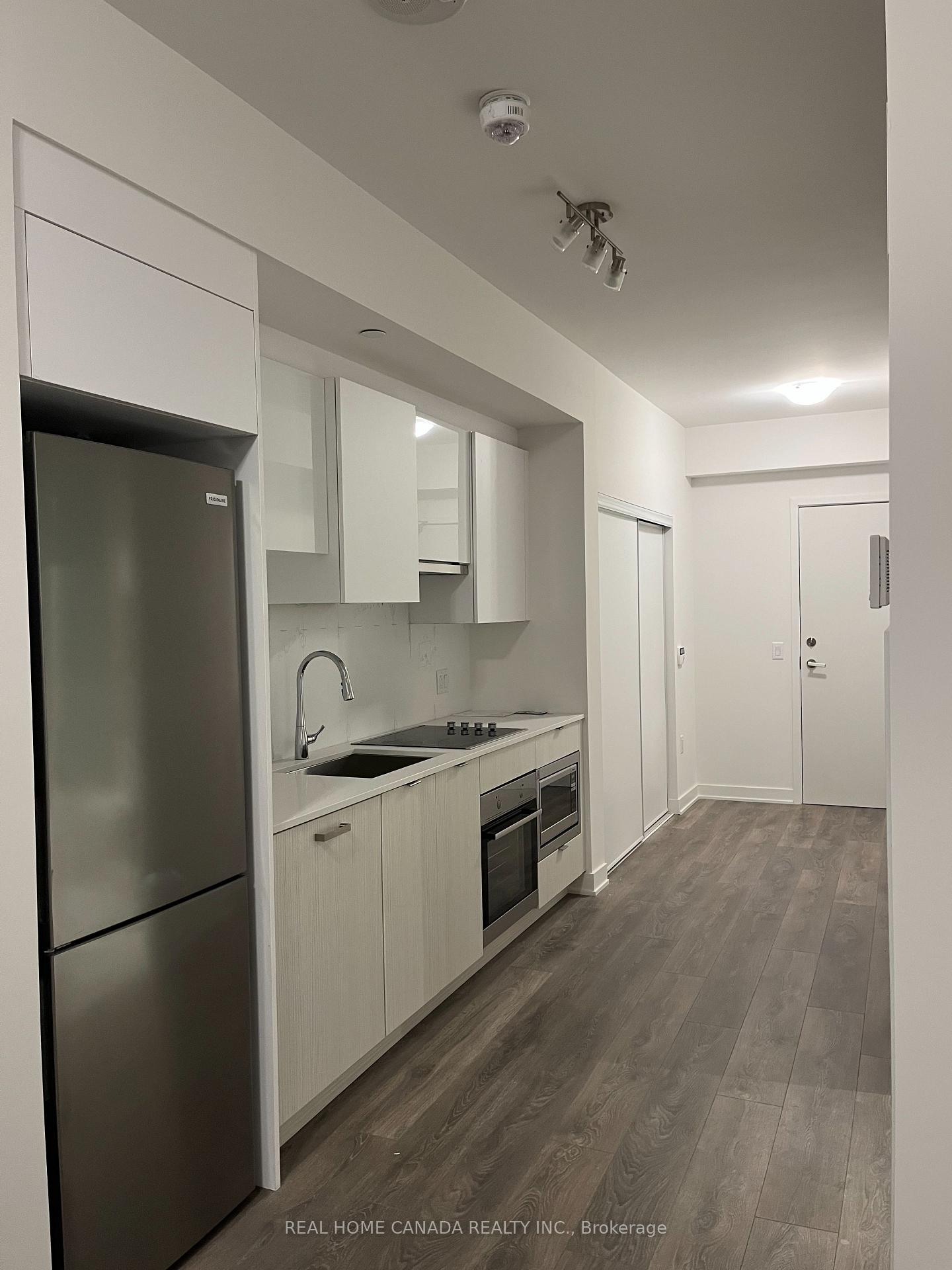 Photo 2 of Unit 2607, 195 Redpath Avenue, Toronto, Mount Pleasant West — HOMEH
