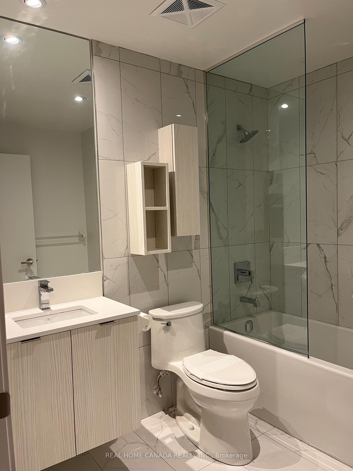 Photo 3 of Unit 2607, 195 Redpath Avenue, Toronto, Mount Pleasant West — HOMEH