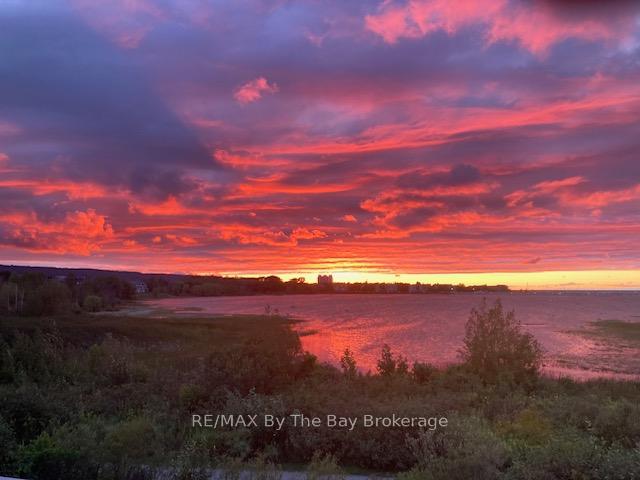 Photo 50 of 40 Cranberry Surf, Collingwood — HOMEH