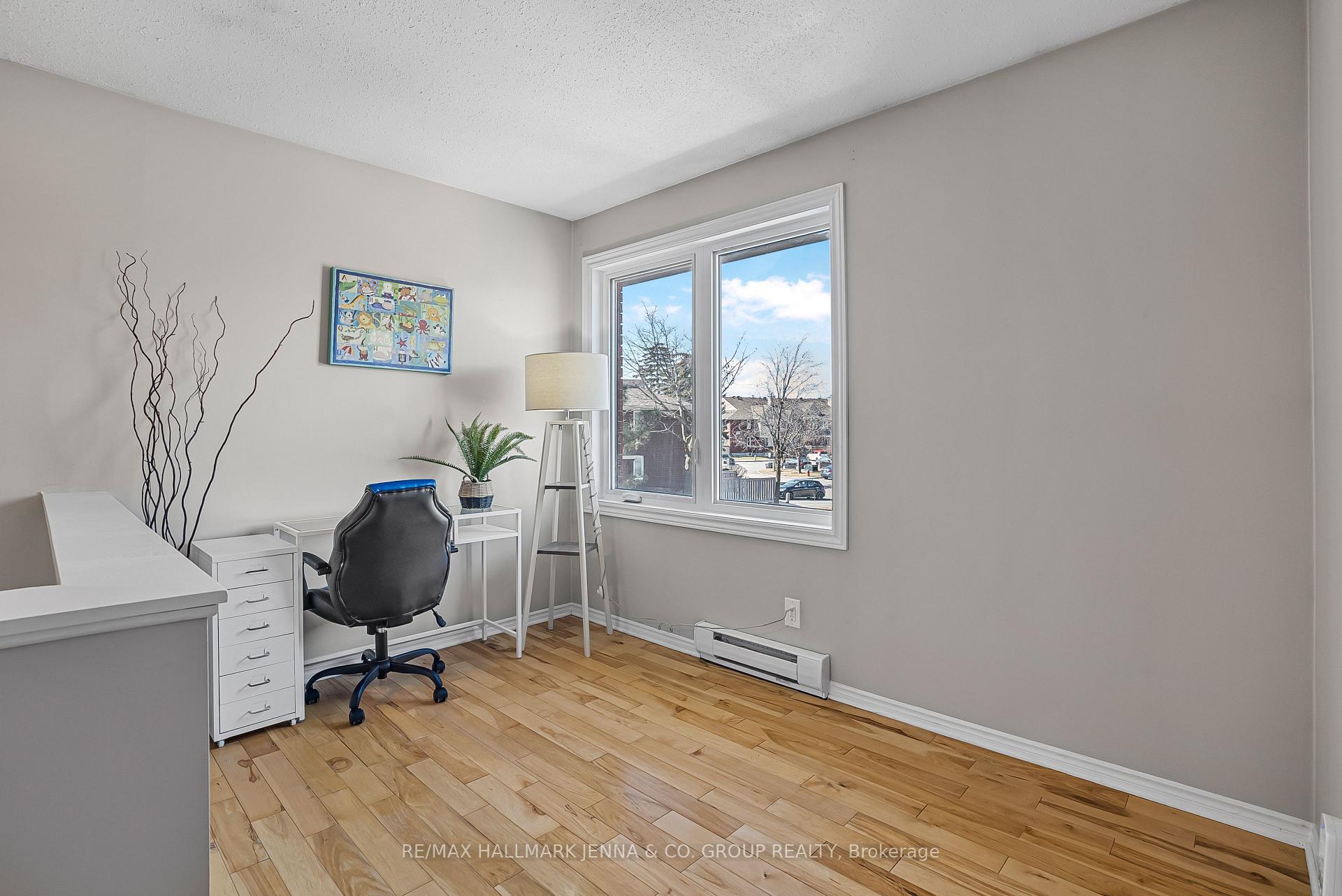 Photo 17 of Unit 207, 1760 Cabaret Lane, Ottawa, Fallingbrook/Pineridge — HOMEH