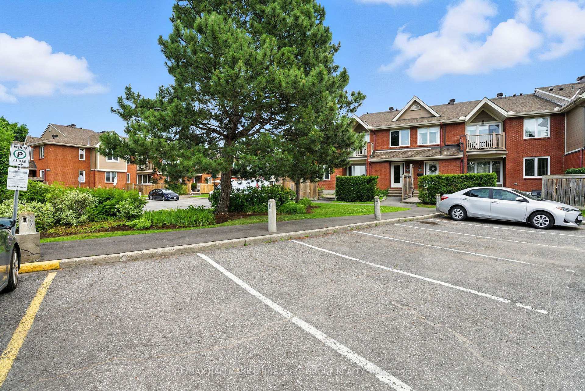 Photo 29 of Unit 207, 1760 Cabaret Lane, Ottawa, Fallingbrook/Pineridge — HOMEH