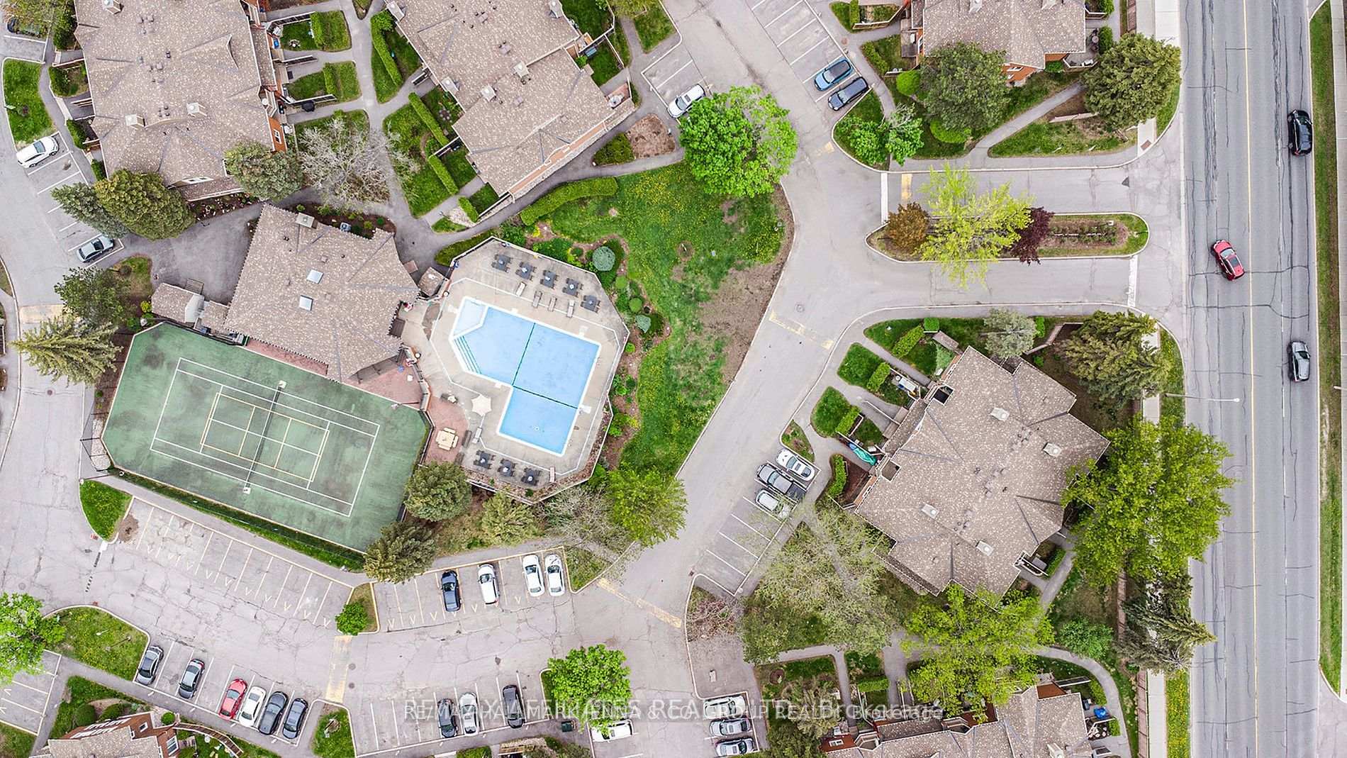 Photo 31 of Unit 207, 1760 Cabaret Lane, Ottawa, Fallingbrook/Pineridge — HOMEH