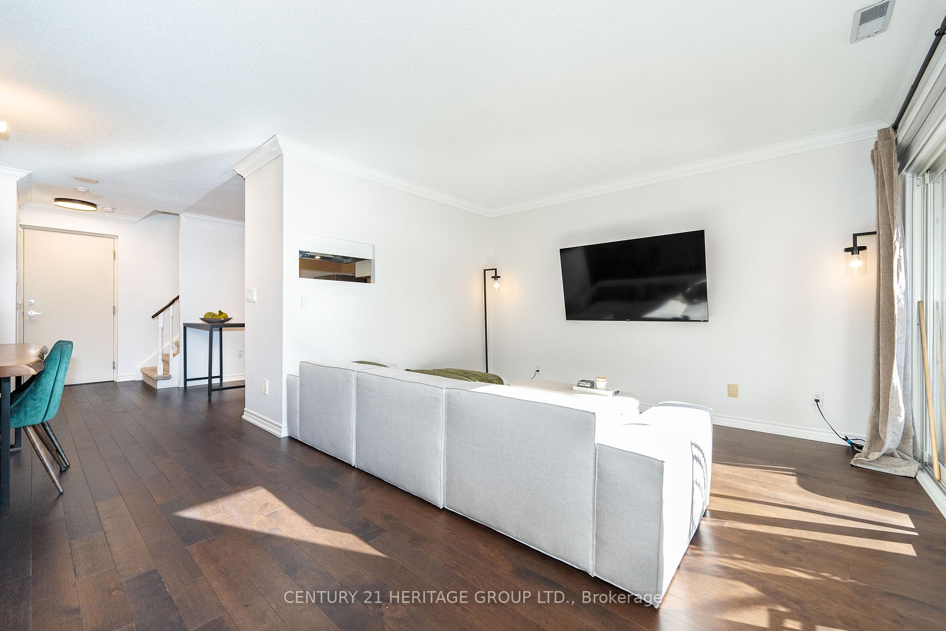 Photo 3 of Unit 500, 1400 The Esplanade Road N, Pickering, Liverpool — HOMEH