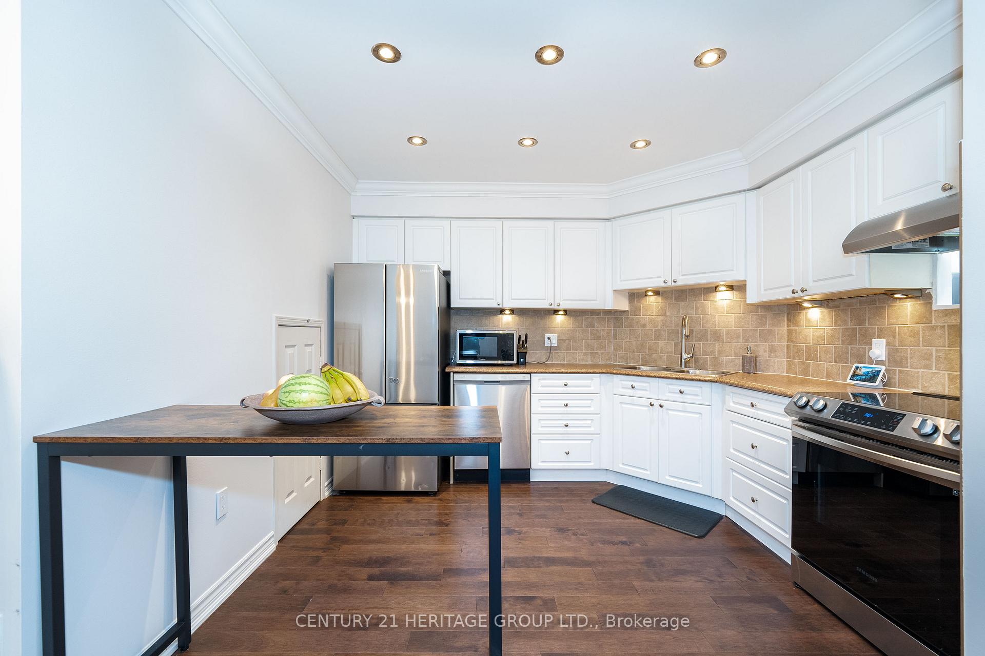 Photo 9 of Unit 500, 1400 The Esplanade Road N, Pickering, Liverpool — HOMEH