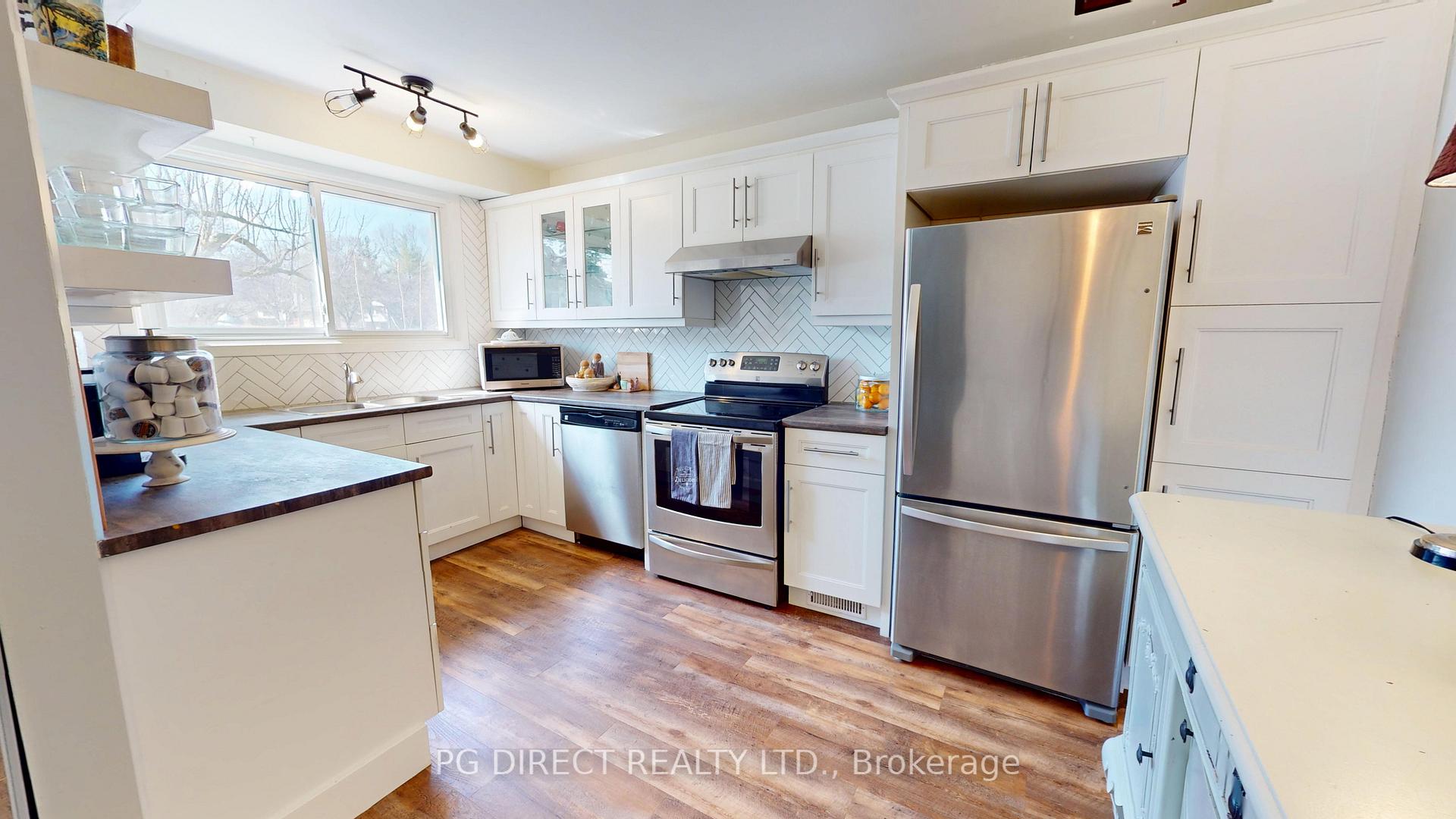Photo 4 of Unit 47, 320 C Bluevale Street N, Waterloo — HOMEH
