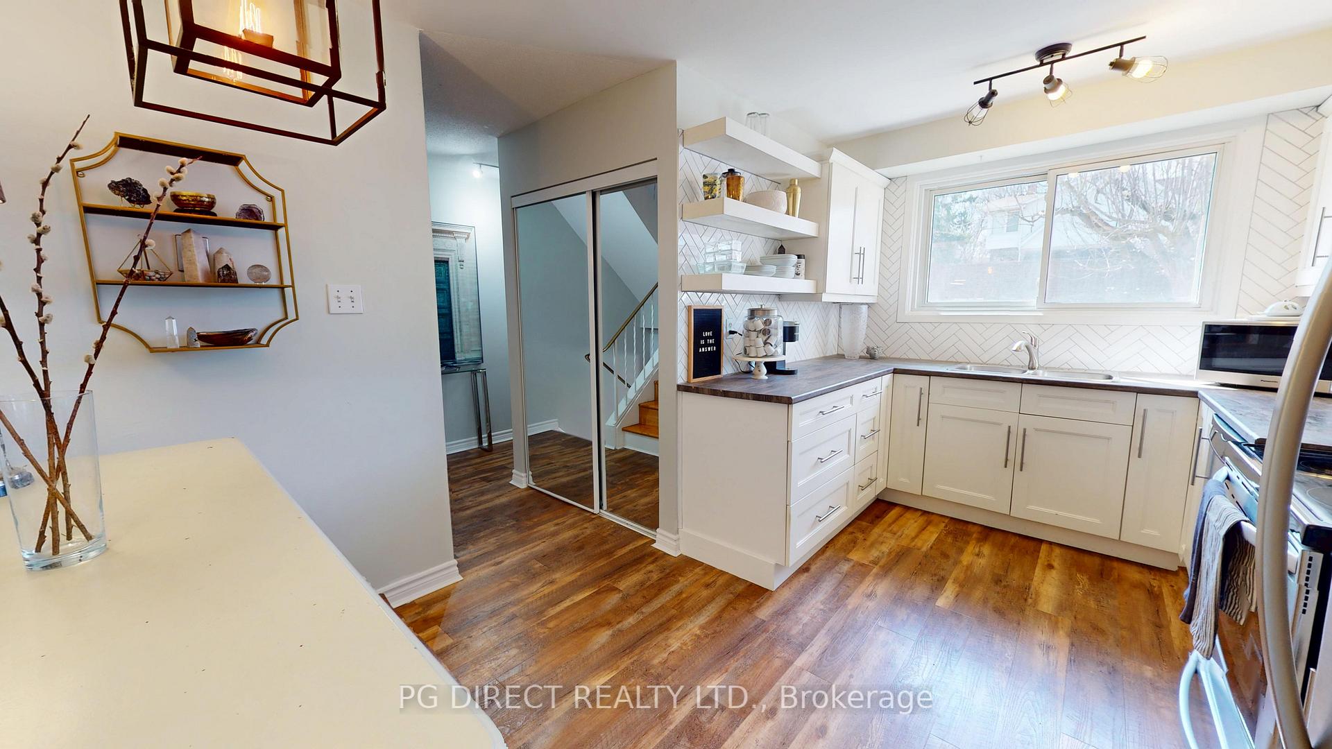 Photo 5 of Unit 47, 320 C Bluevale Street N, Waterloo — HOMEH