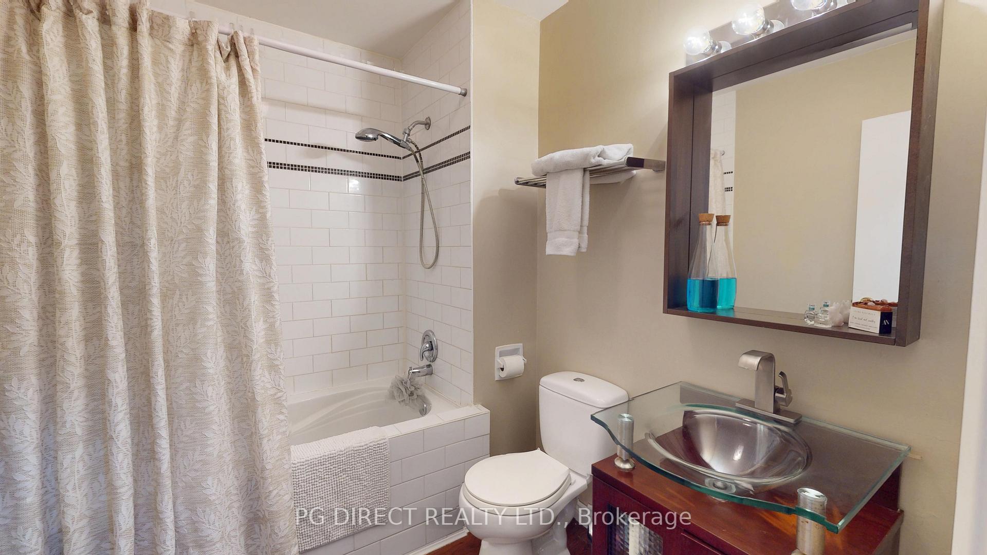 Photo 12 of Unit 47, 320 C Bluevale Street N, Waterloo — HOMEH