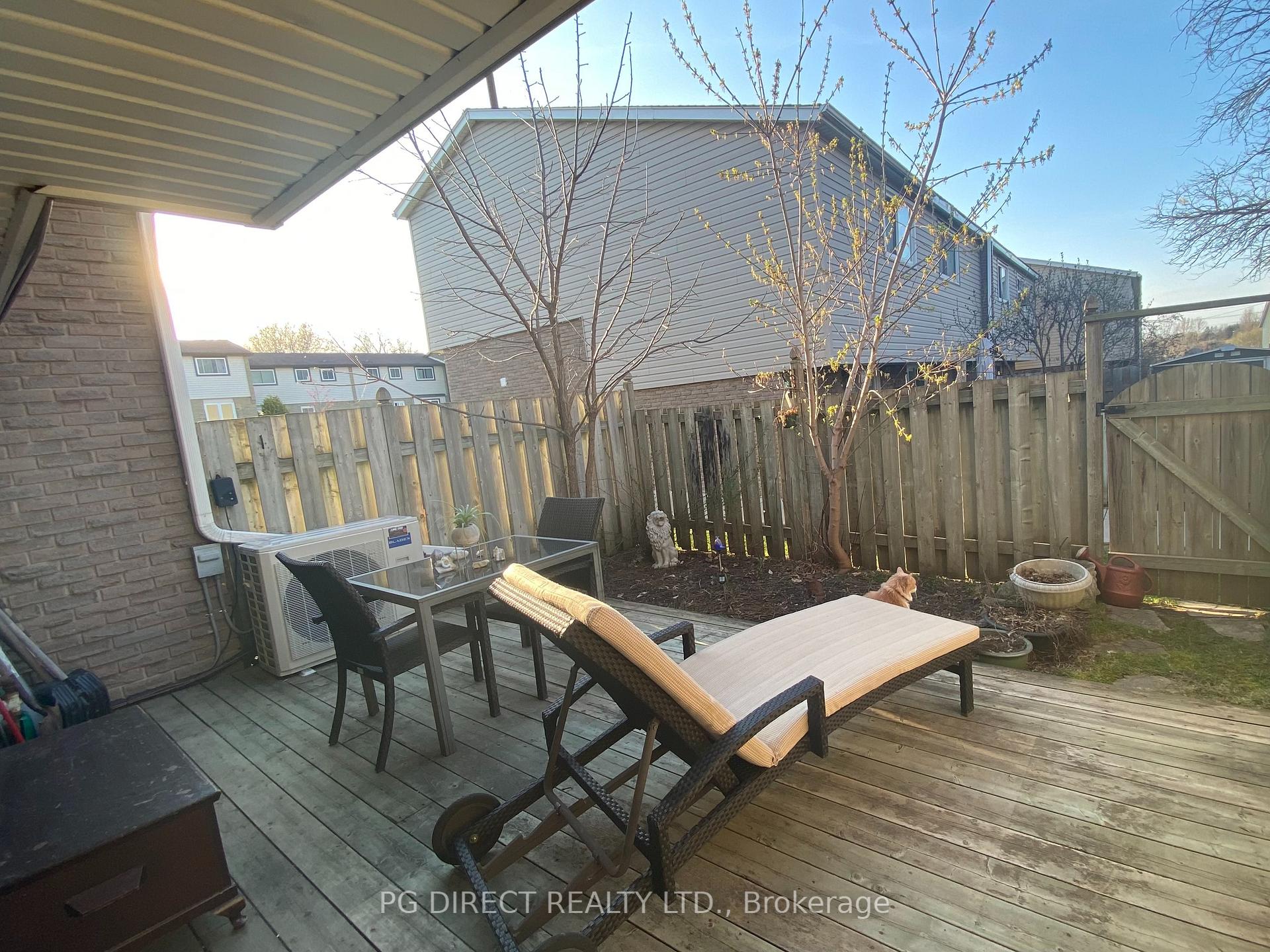 Photo 17 of Unit 47, 320 C Bluevale Street N, Waterloo — HOMEH