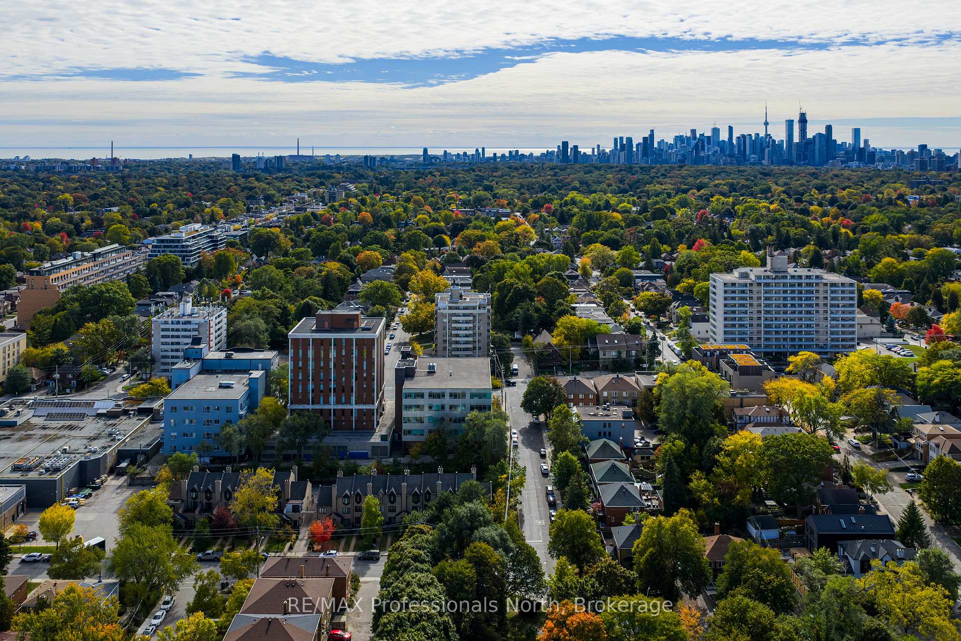 Photo 36 of Unit 404, 562 Eglinton Avenue E, Toronto, Mount Pleasant East — HOMEH