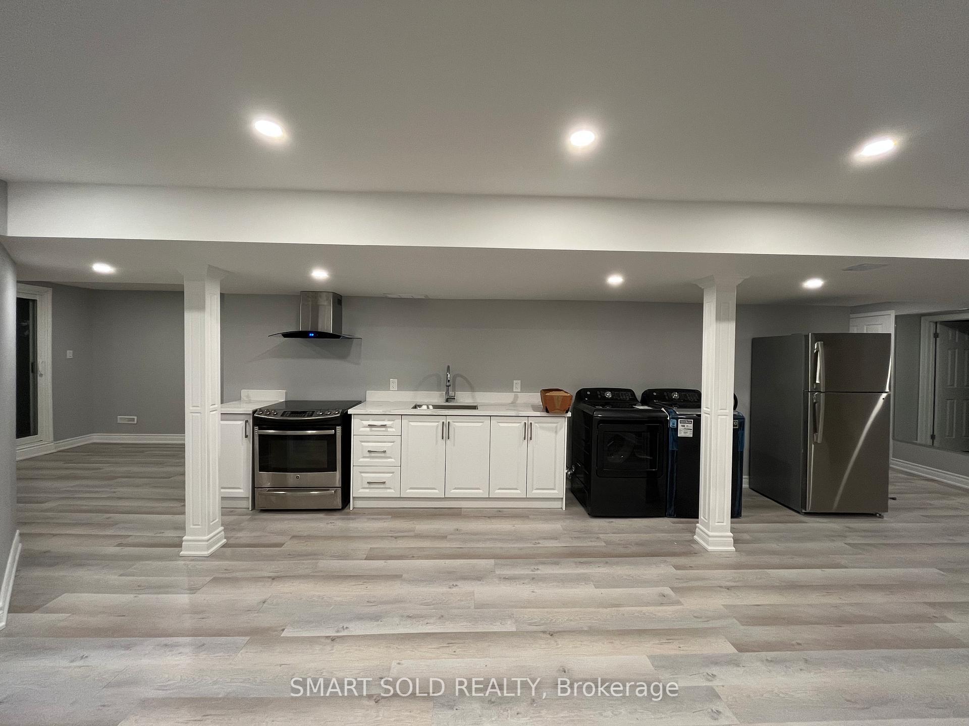 Photo 8 of 264 Stone Road, Aurora, Aurora Grove — HOMEH