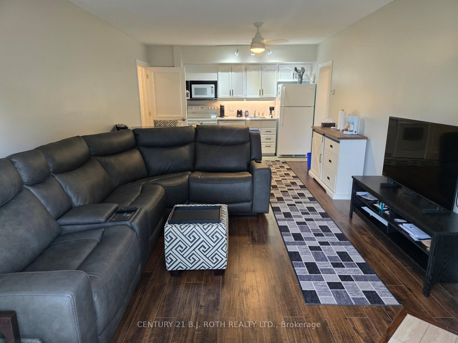 Photo 5 of Unit 15, 60 Laguna Parkway, Ramara, Brechin — HOMEH