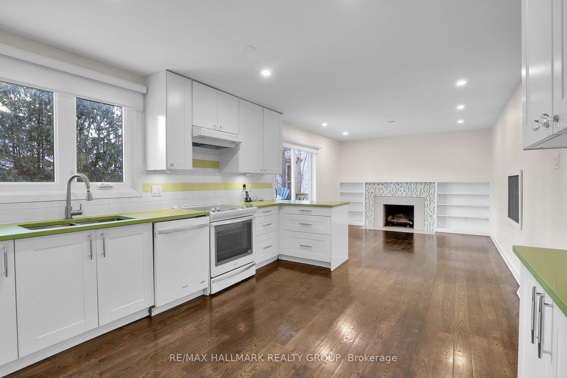 Photo 8 of 436 Mansfield Avenue, Ottawa, Woodroffe — HOMEH