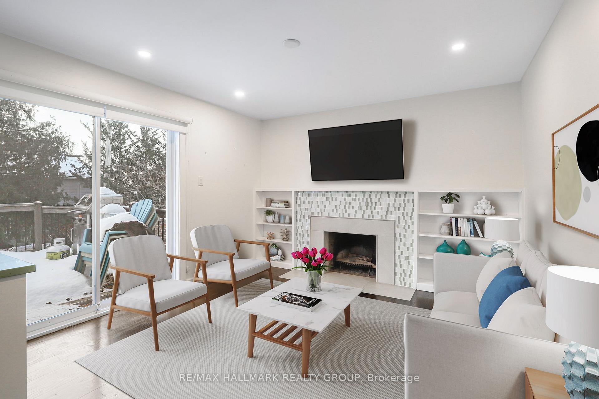 Photo 12 of 436 Mansfield Avenue, Ottawa, Woodroffe — HOMEH