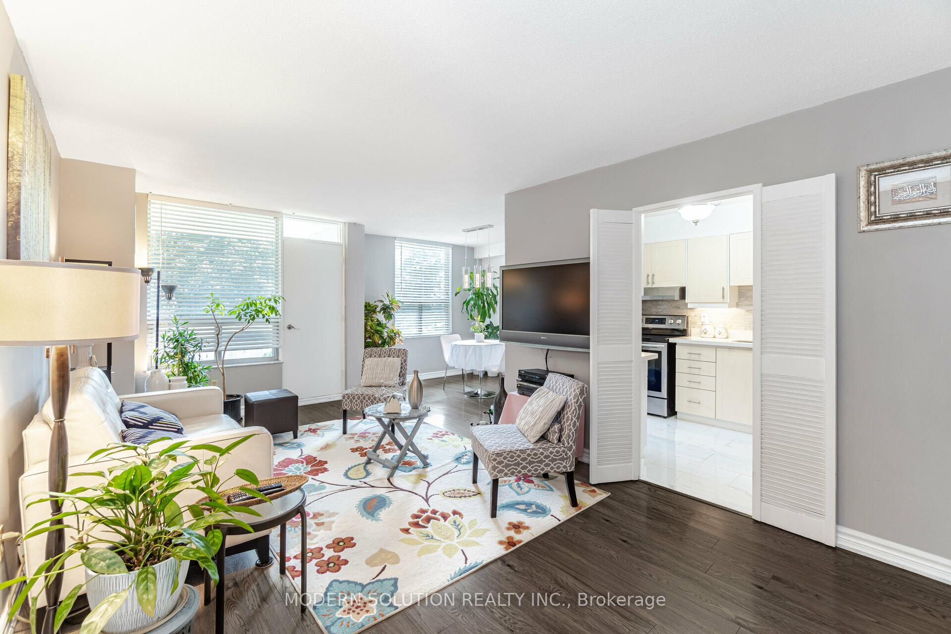 Photo 1 of Unit 106, 20 Edgecliffe Golfway, Toronto, Flemingdon Park — HOMEH