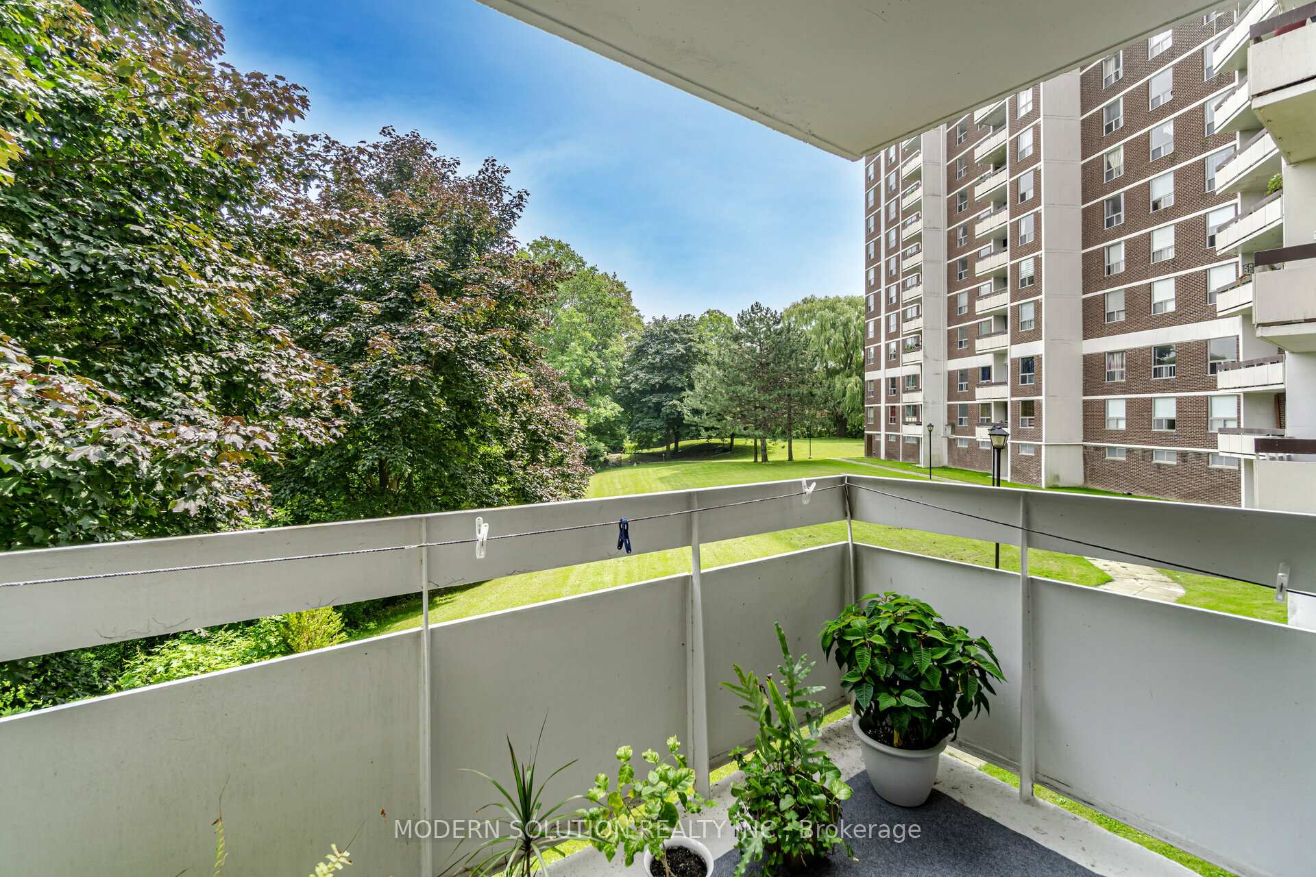 Photo 24 of Unit 106, 20 Edgecliffe Golfway, Toronto, Flemingdon Park — HOMEH